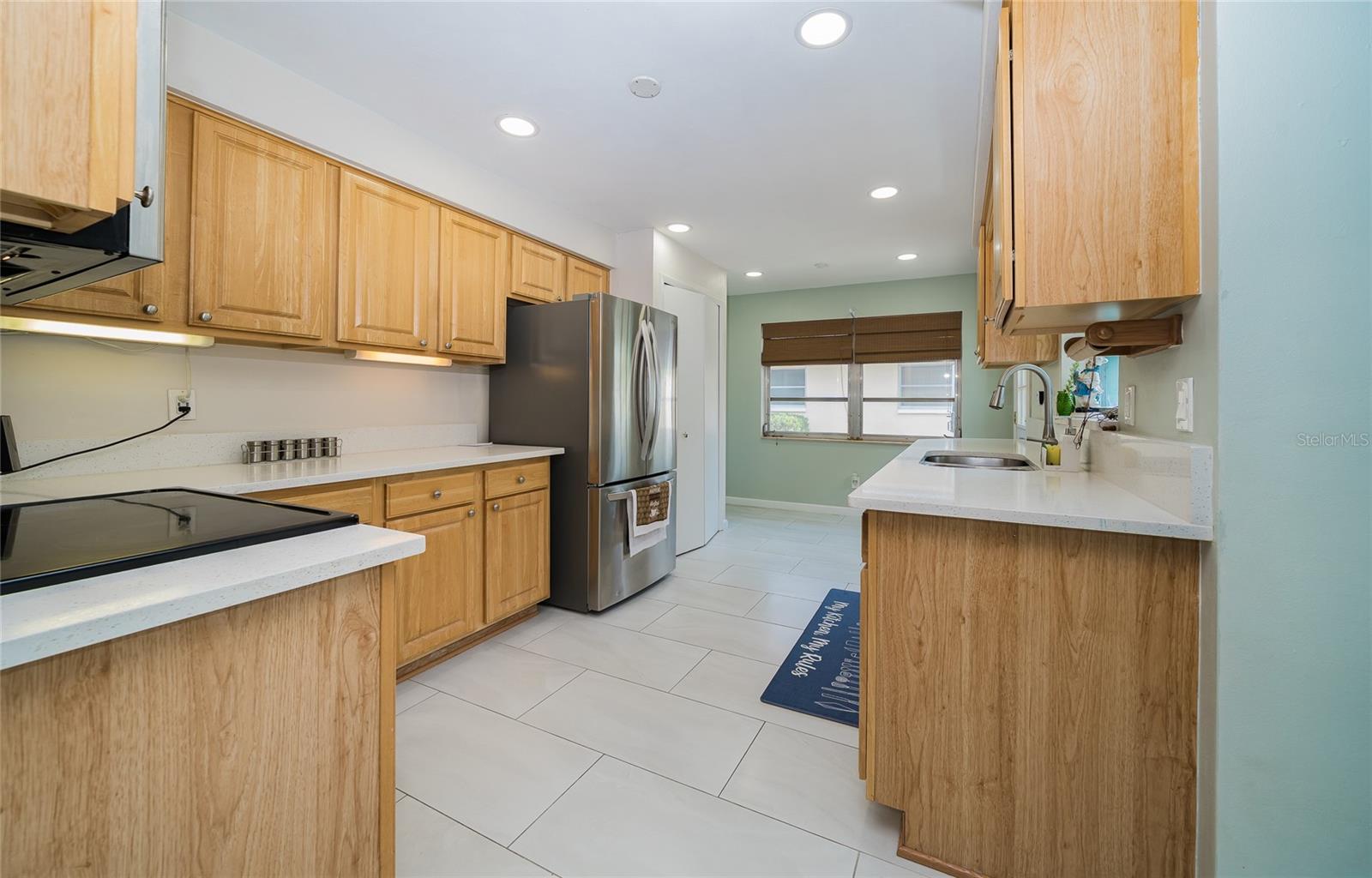 2063 Dunston Cove Rd Property Photo 12