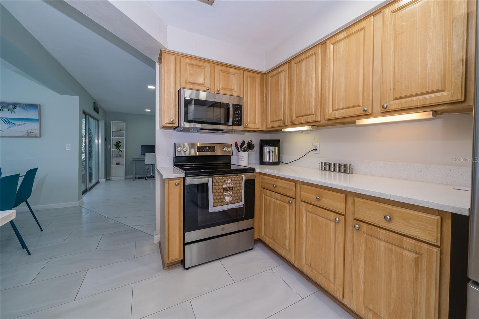 2063 Dunston Cove Rd Property Photo 18