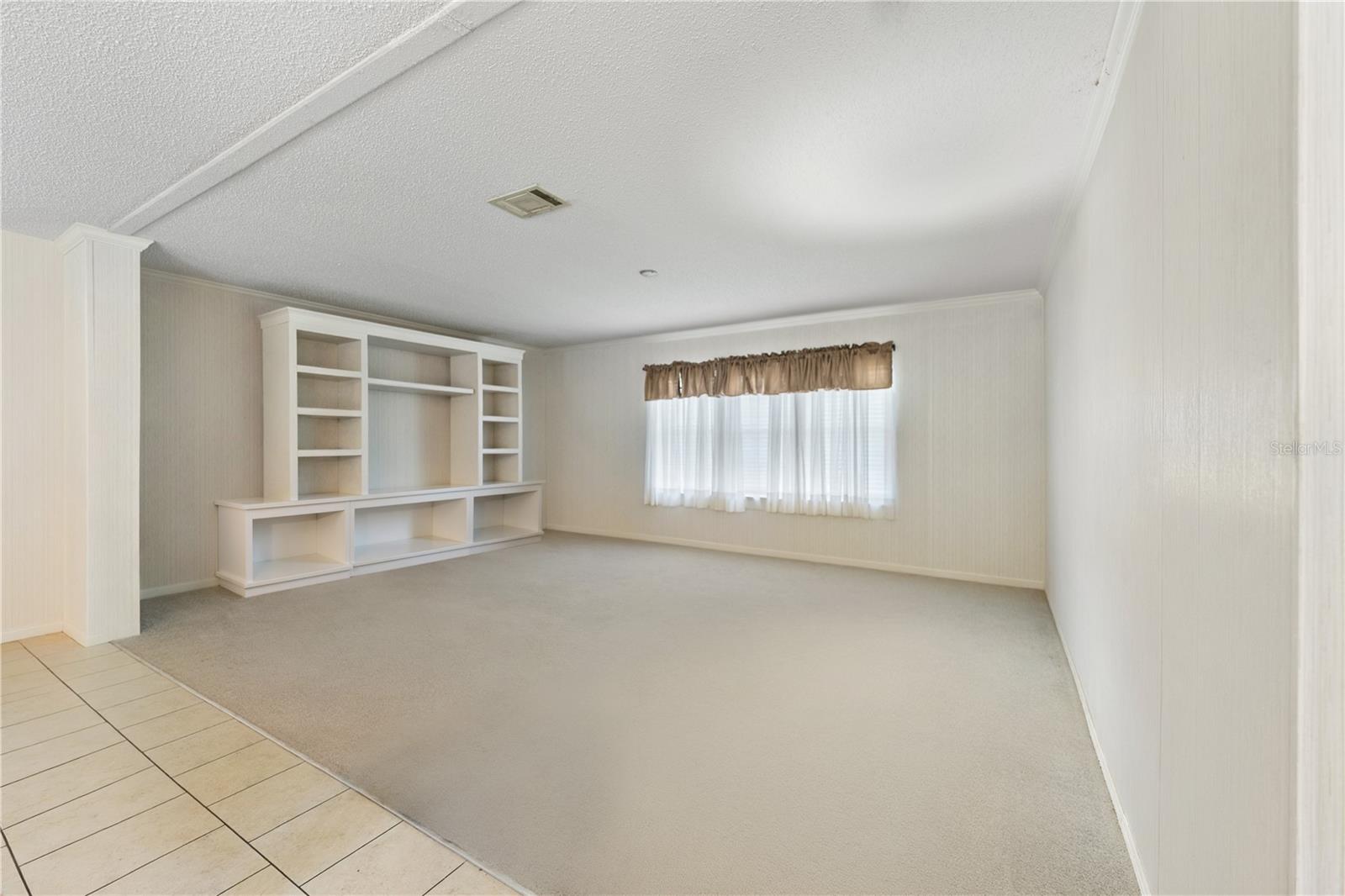 13020 Webster St Property Photo 12