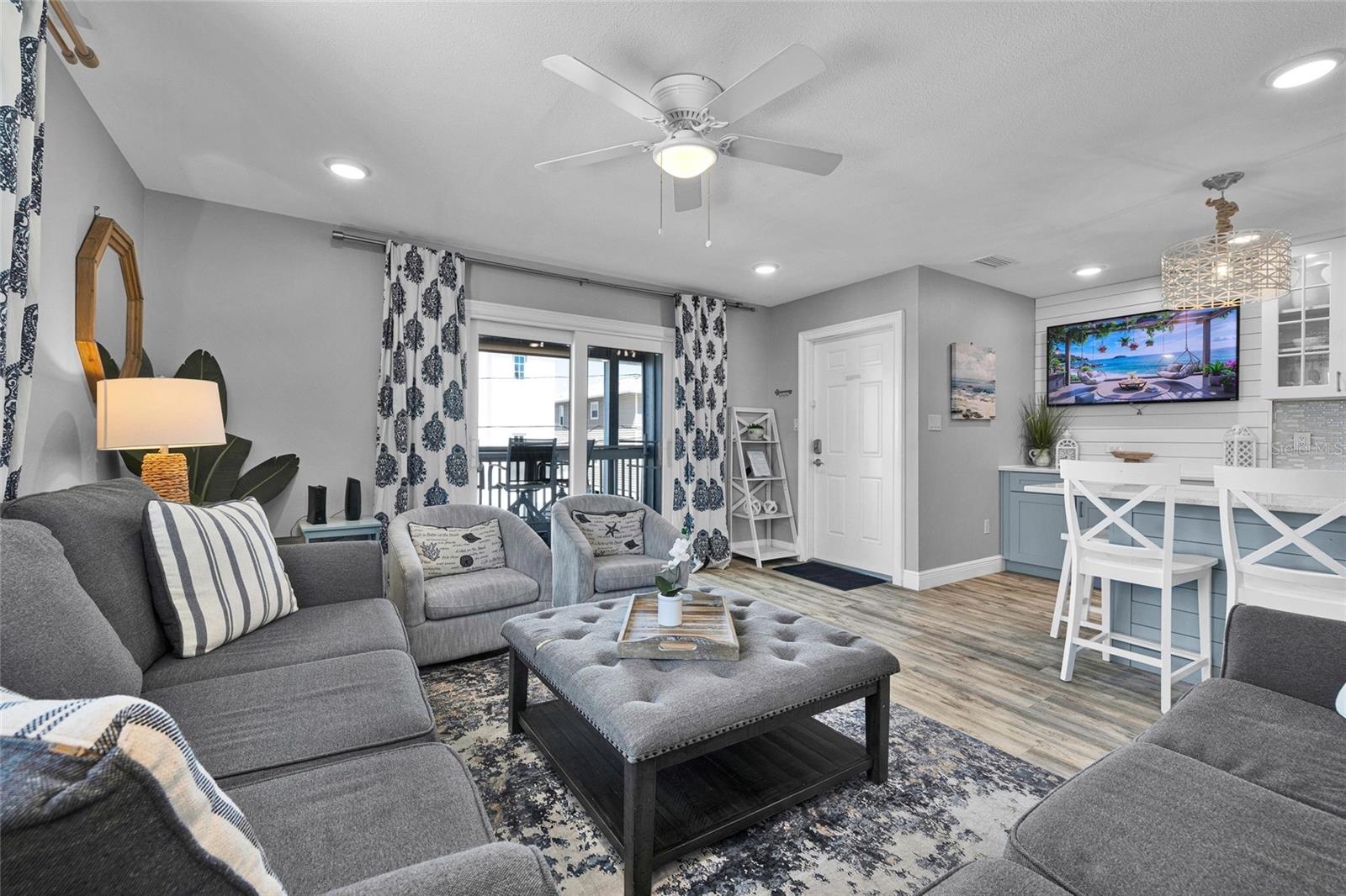 812 Gulf Blvd #3 Property Photo 8