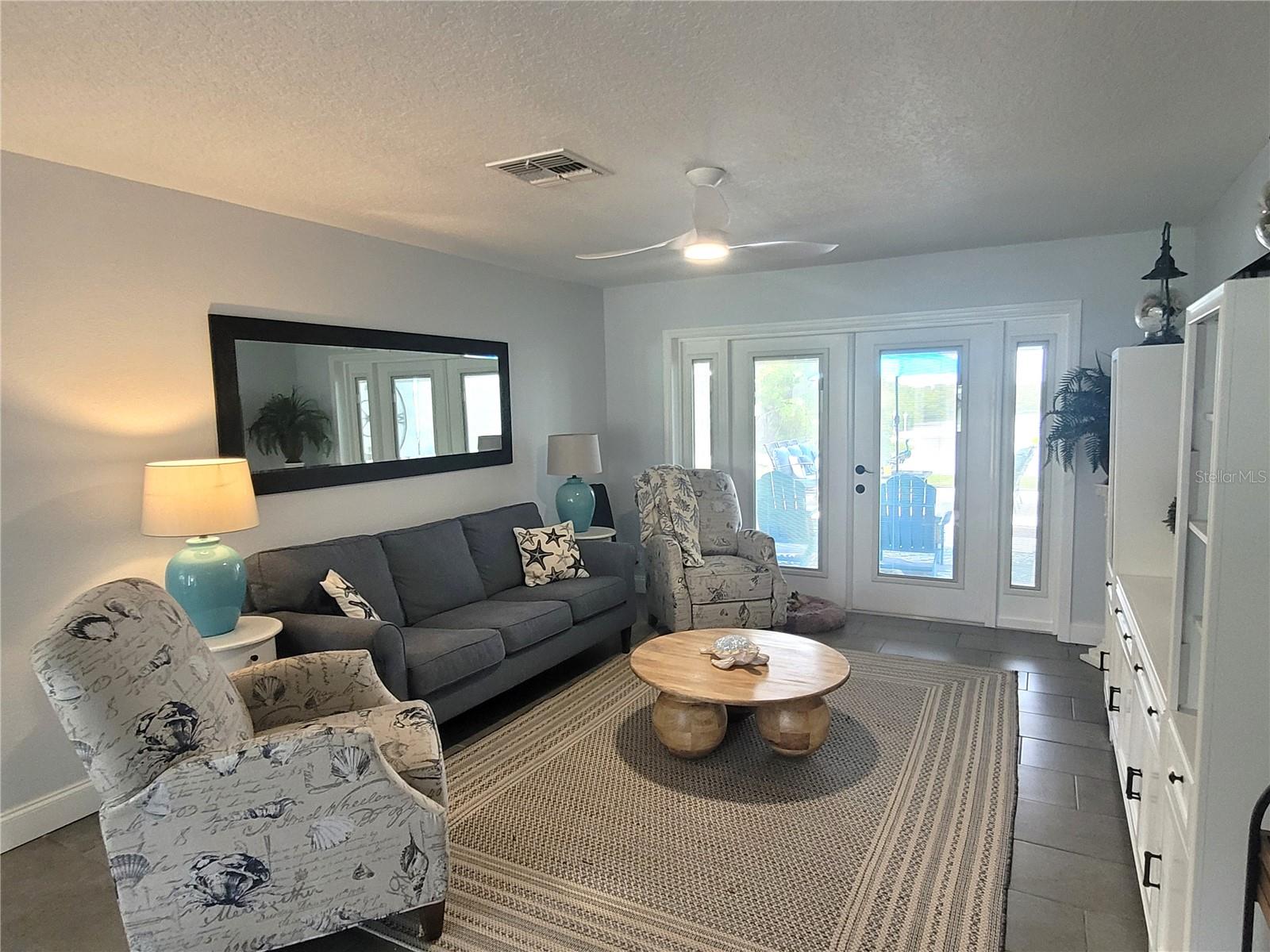 5717 Seabreeze Dr Property Photo 19