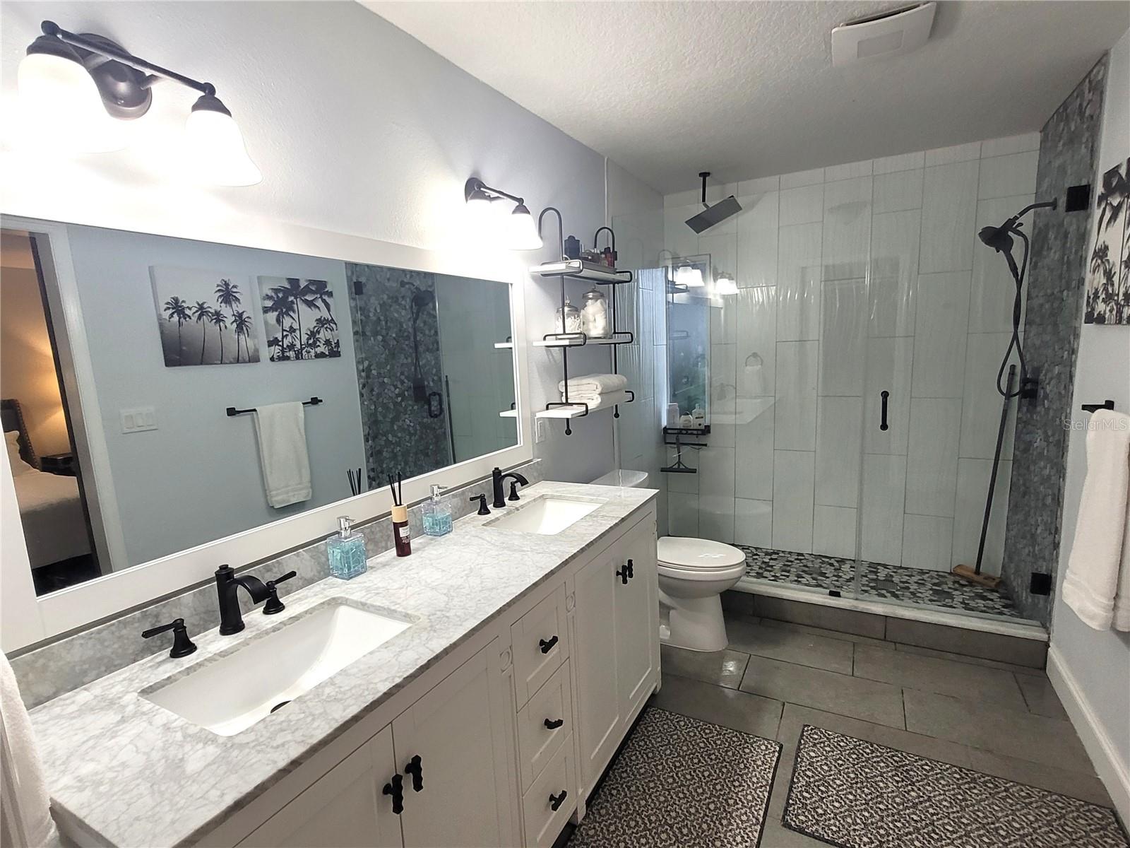 5717 Seabreeze Dr Property Photo 23