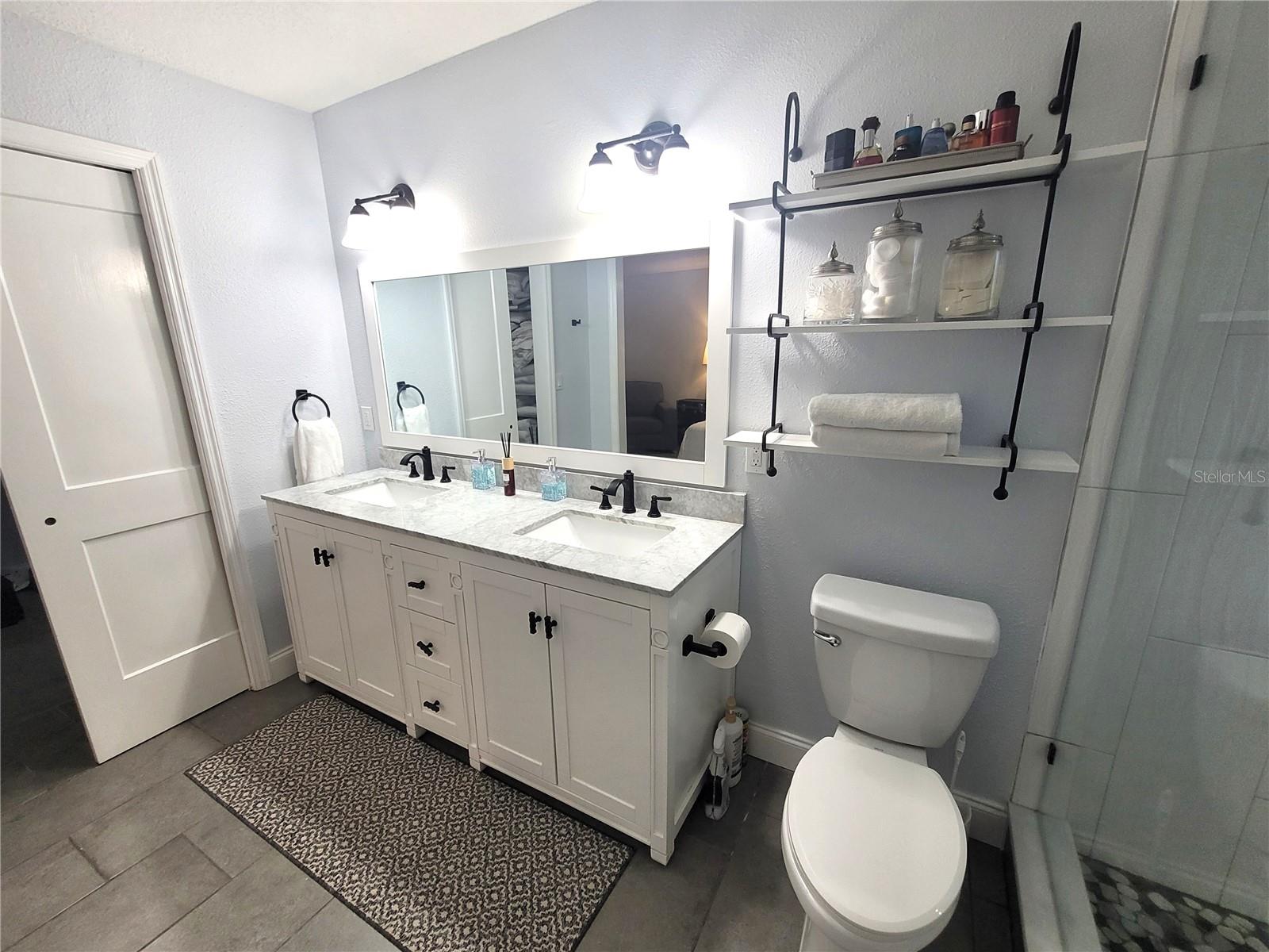5717 Seabreeze Dr Property Photo 24
