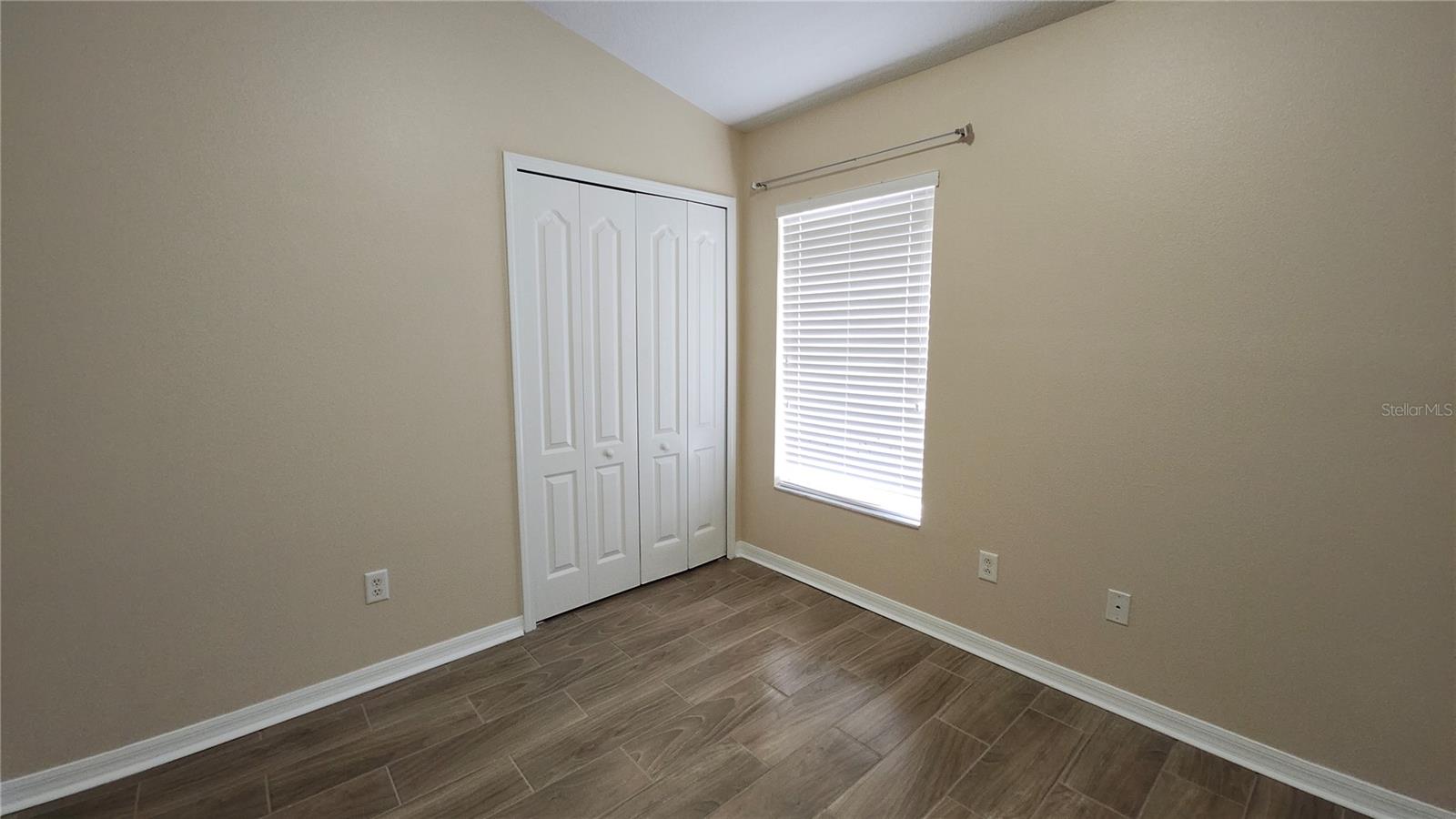 7955 Carriage Pointe Dr Property Photo 8