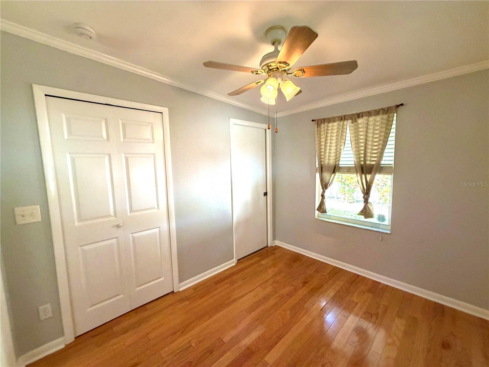 516 Northmoor Ave N Property Photo 11