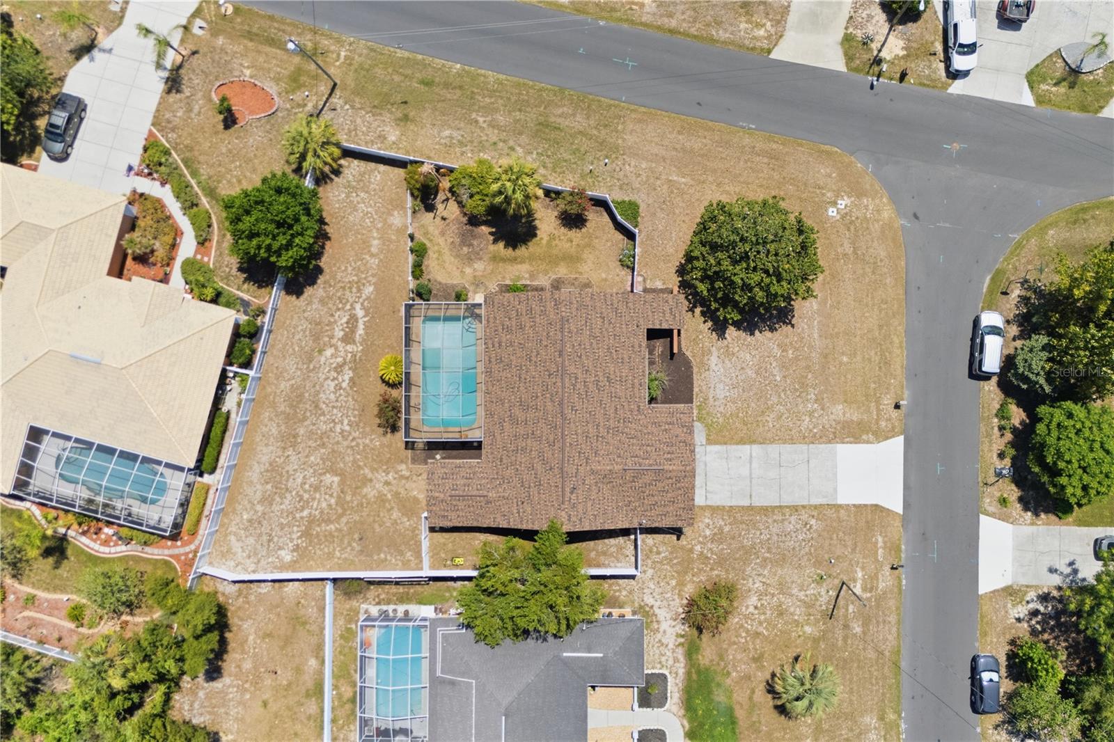 9470 Montebello Ln Property Photo 3