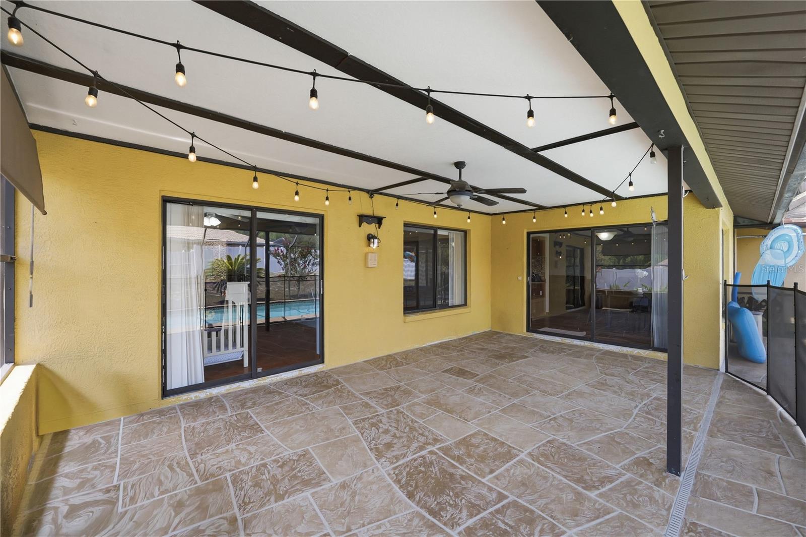 9470 Montebello Ln Property Photo 8