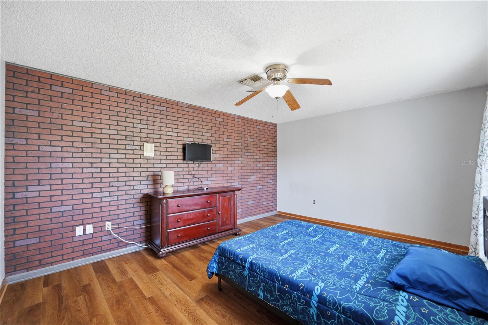 9470 Montebello Ln Property Photo 12