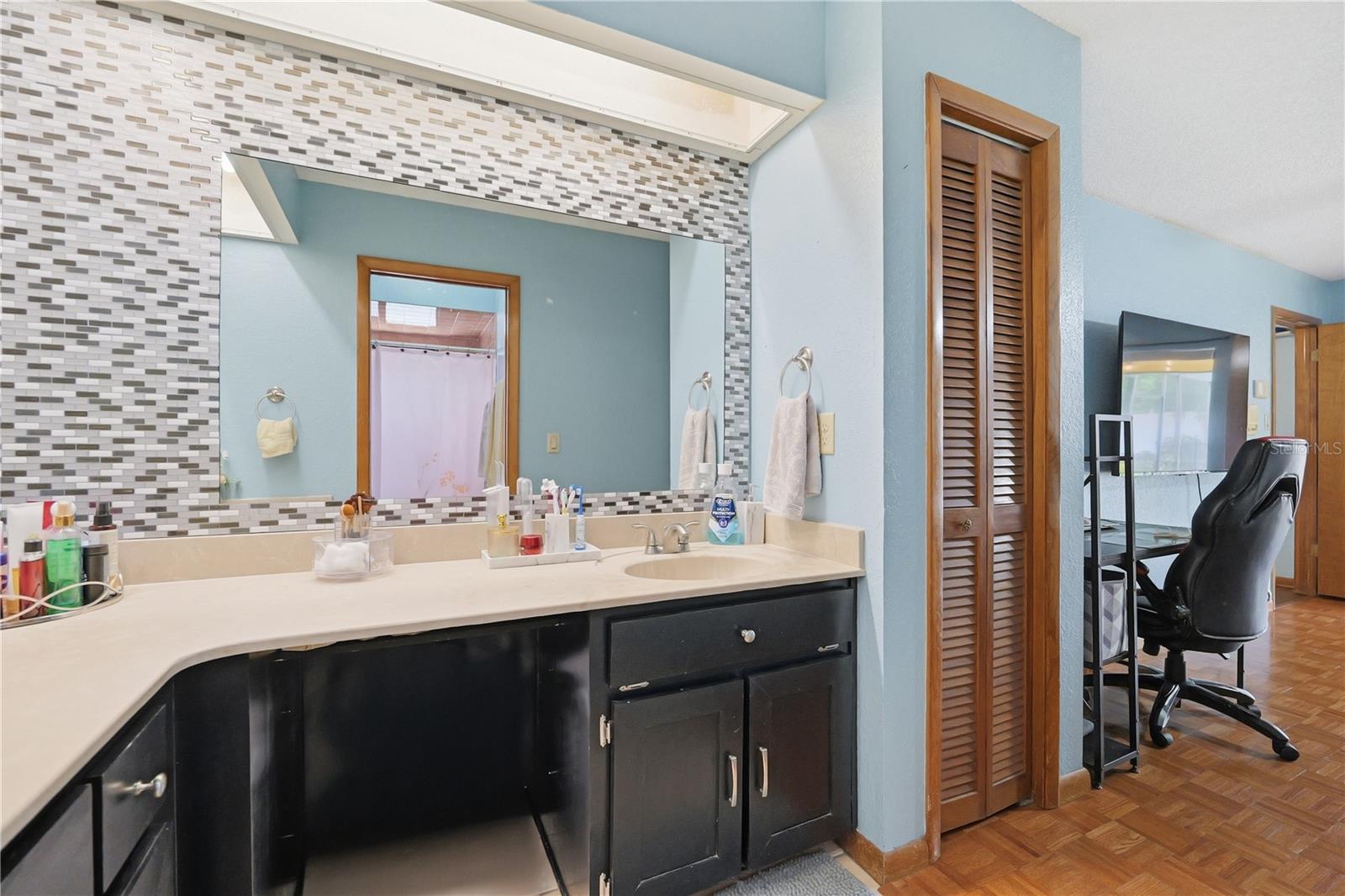9470 Montebello Ln Property Photo 17