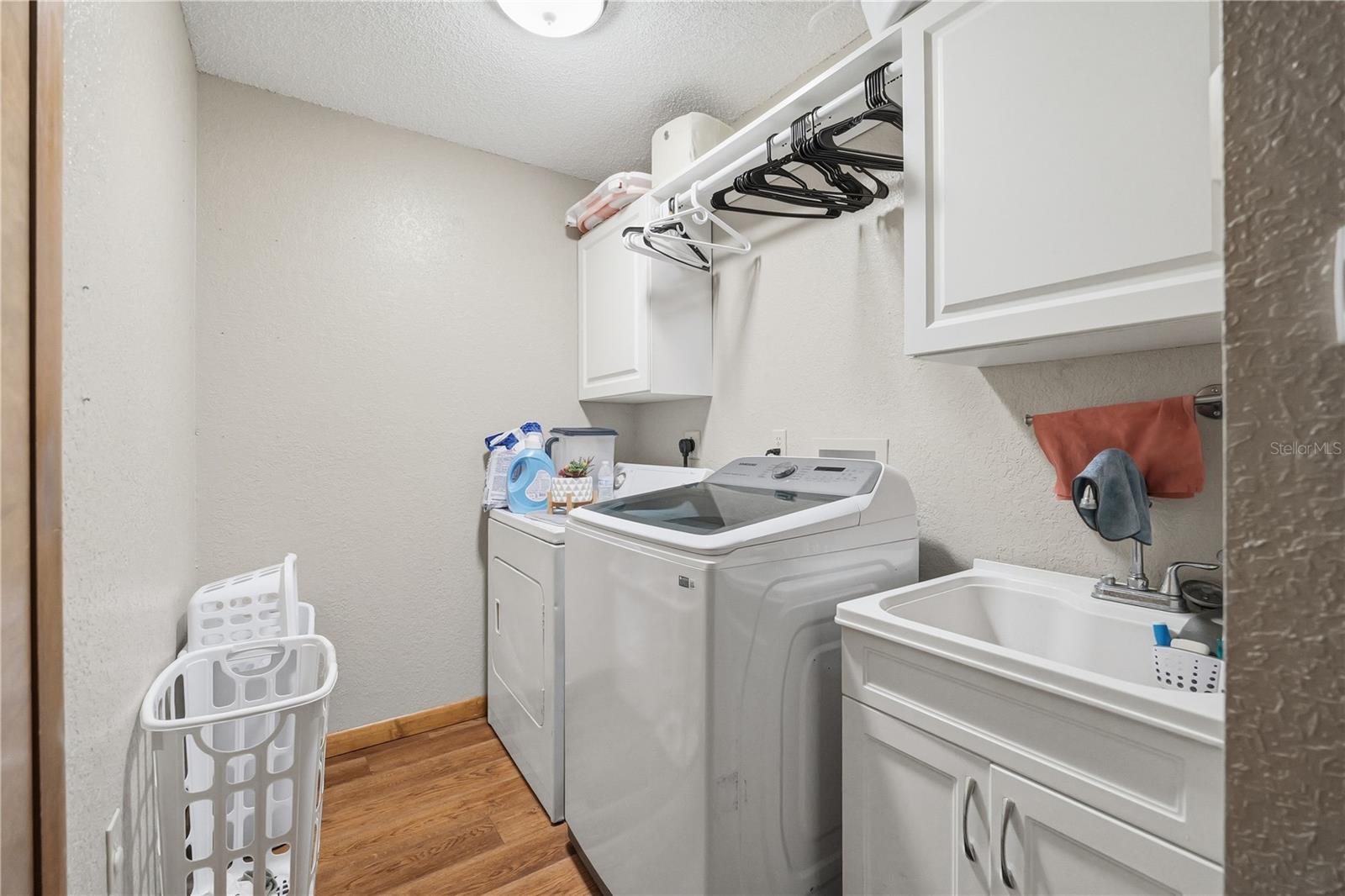 9470 Montebello Ln Property Photo 29