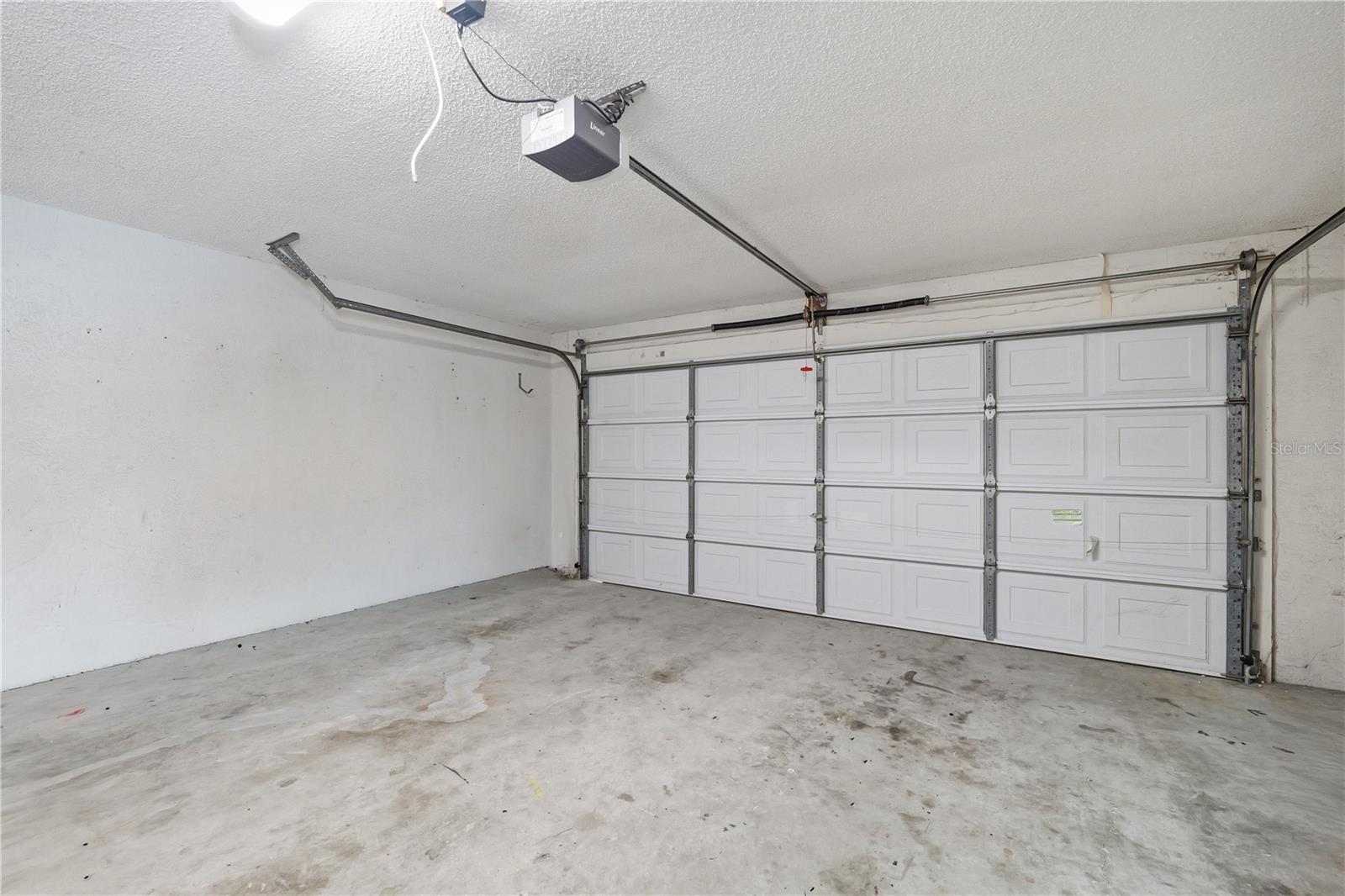 9470 Montebello Ln Property Photo 34
