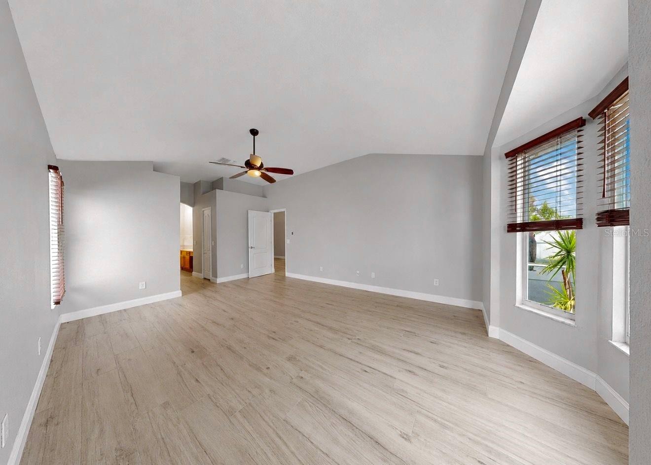 1836 Raven Glen Dr Property Photo 22