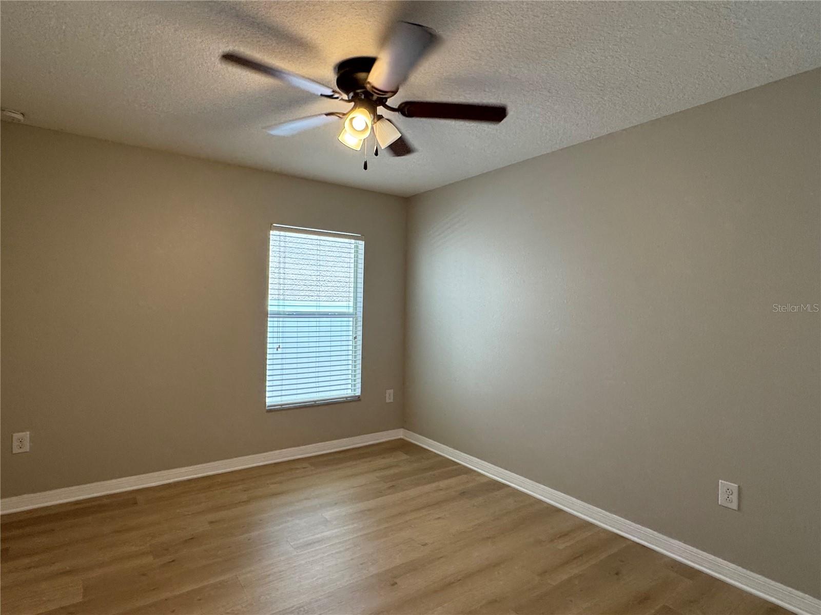 10405 Summer Azure Dr Property Photo 21