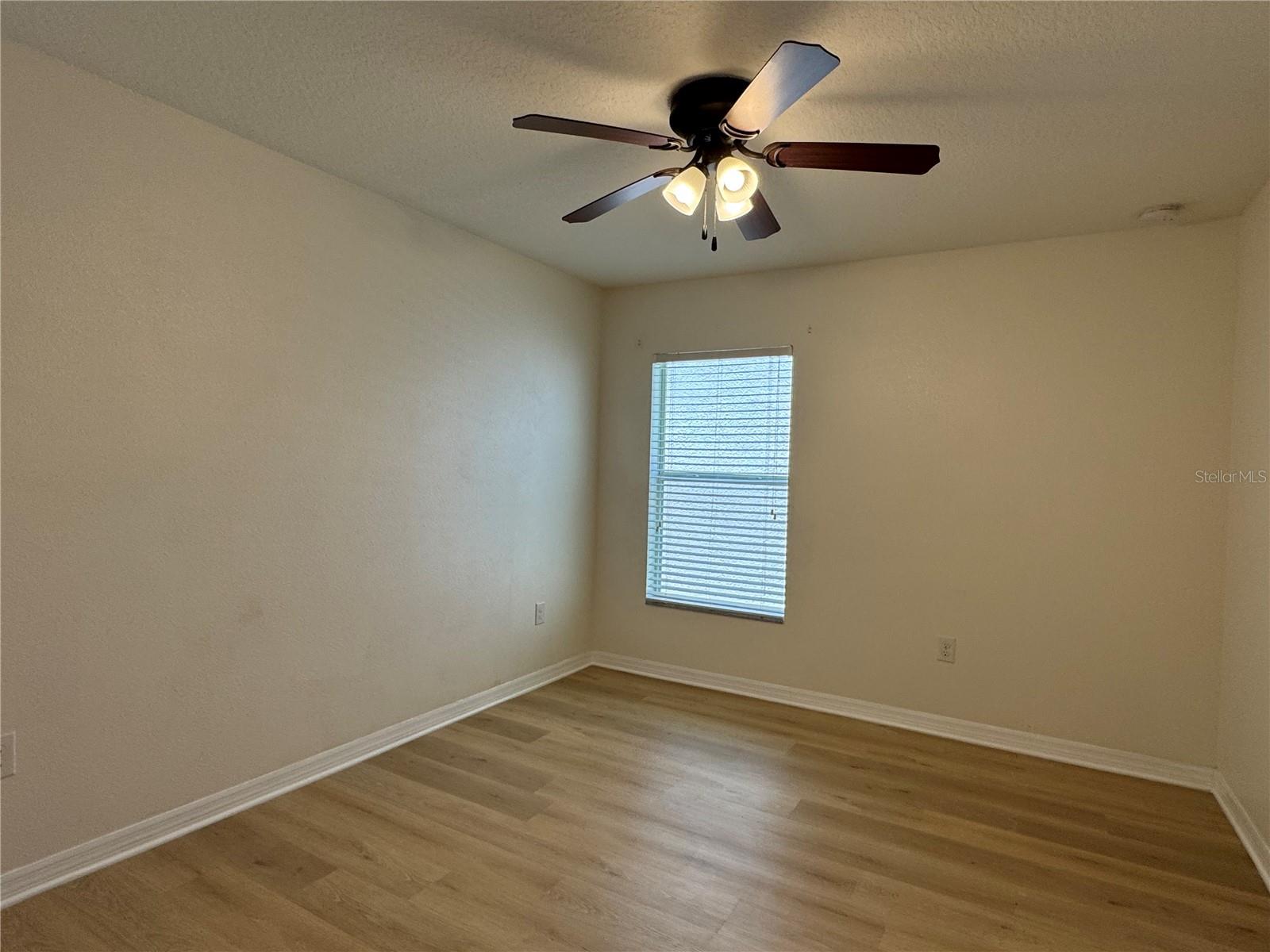 10405 Summer Azure Dr Property Photo 22