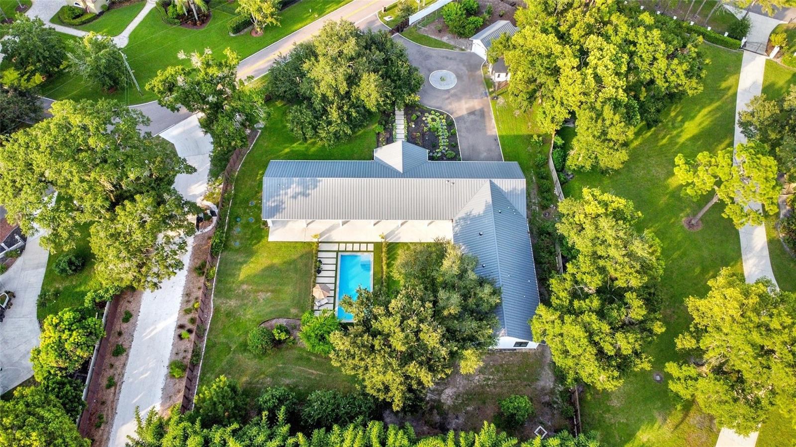 3440 Crenshaw Lake Rd Property Photo 6