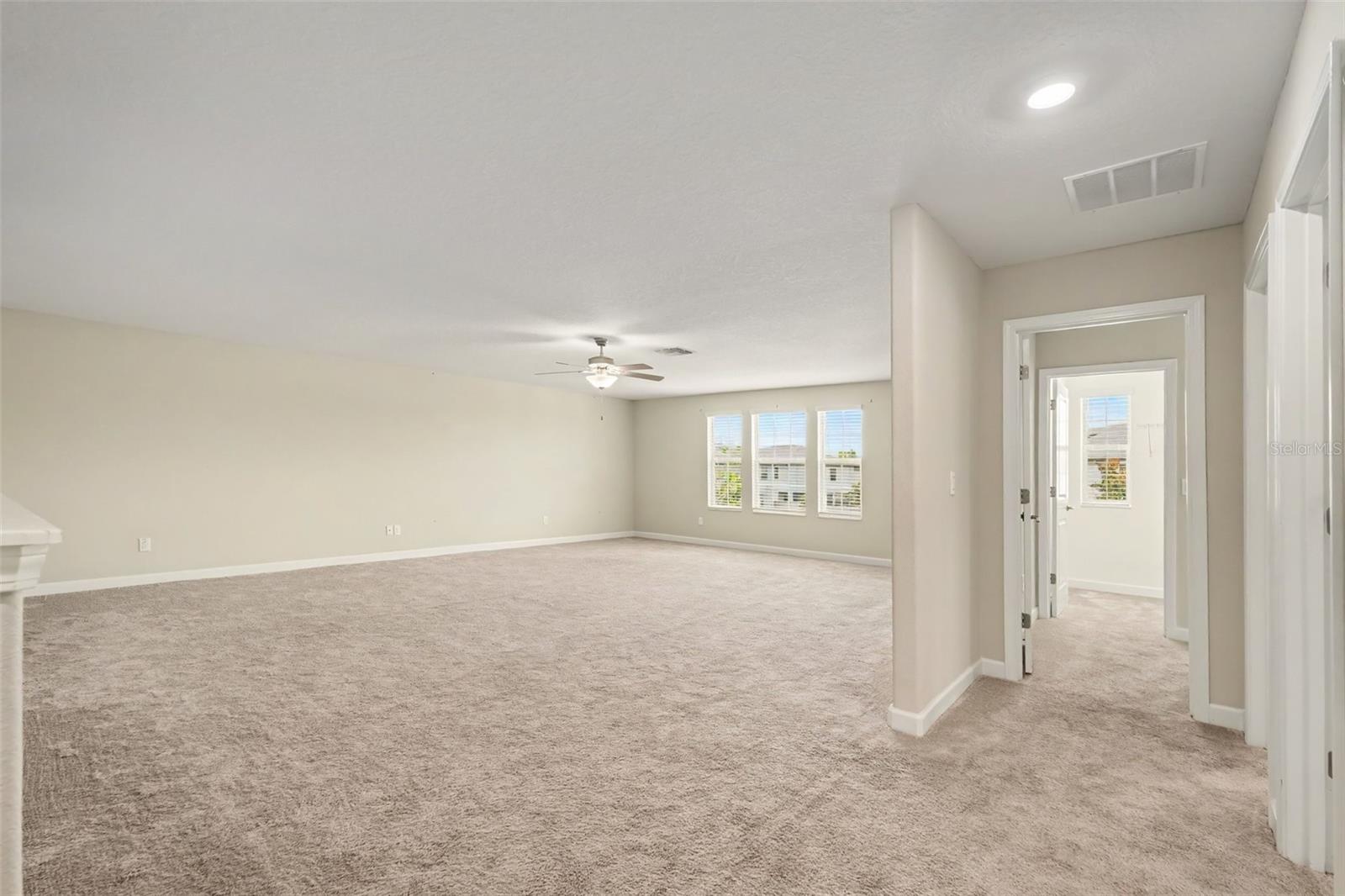9173 Shadyside Ln Property Photo 16