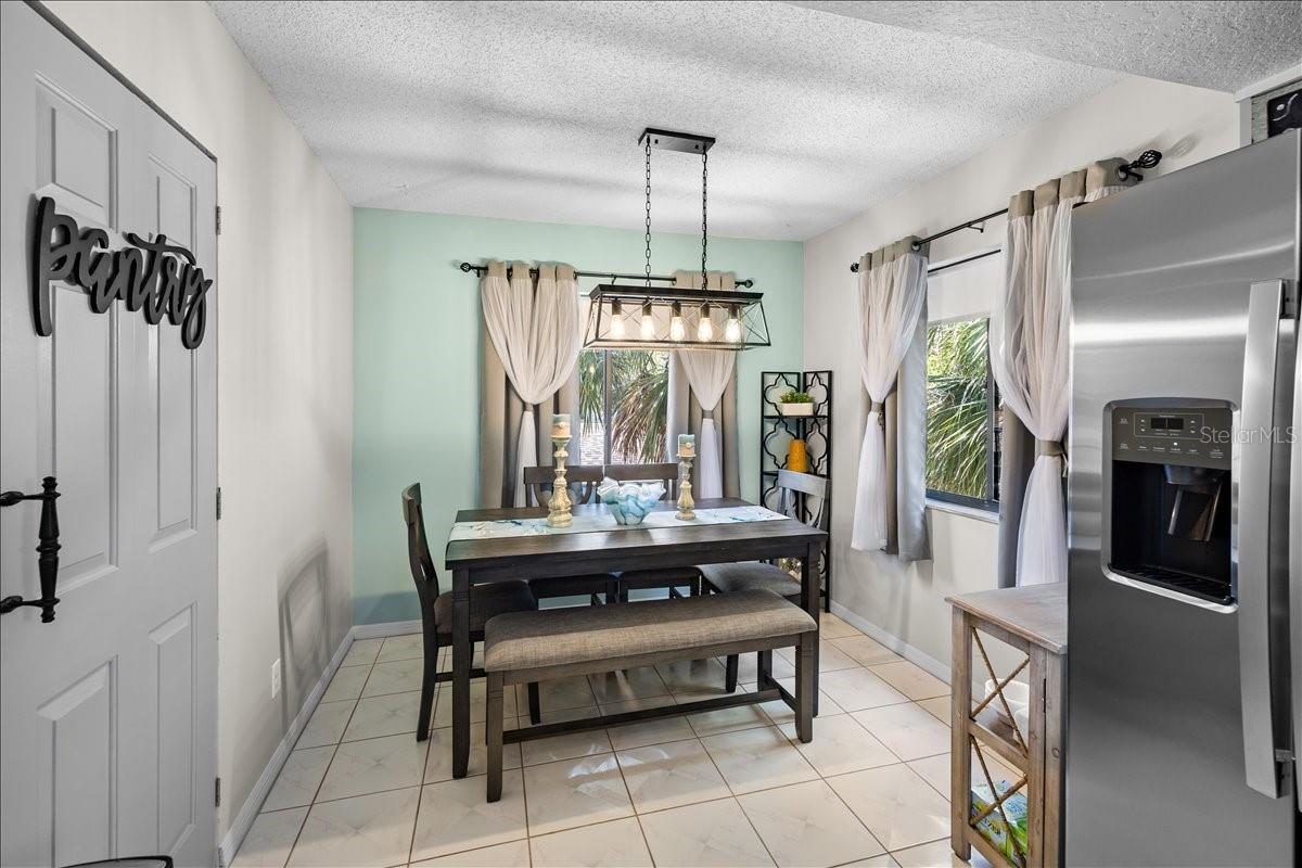 6653 River Run Blvd Property Photo 6