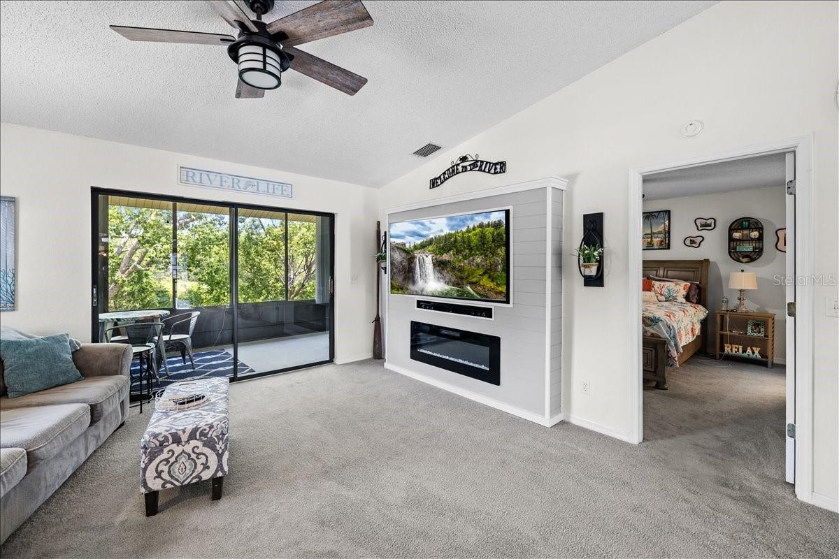 6653 River Run Blvd Property Photo 12