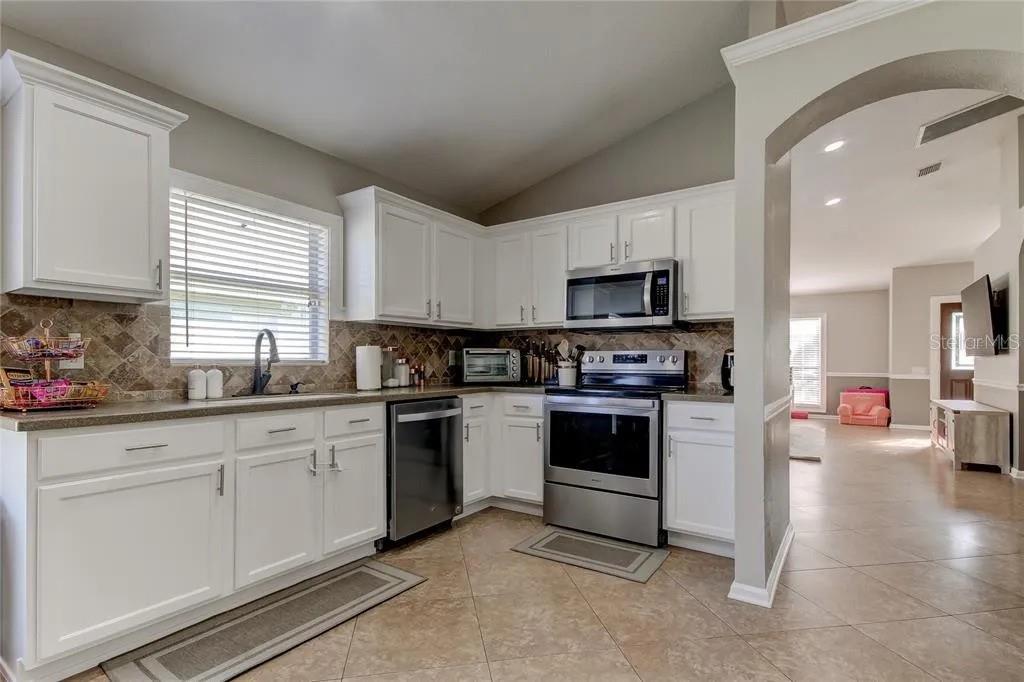 12213 Ravens Nest Pl Property Photo 25