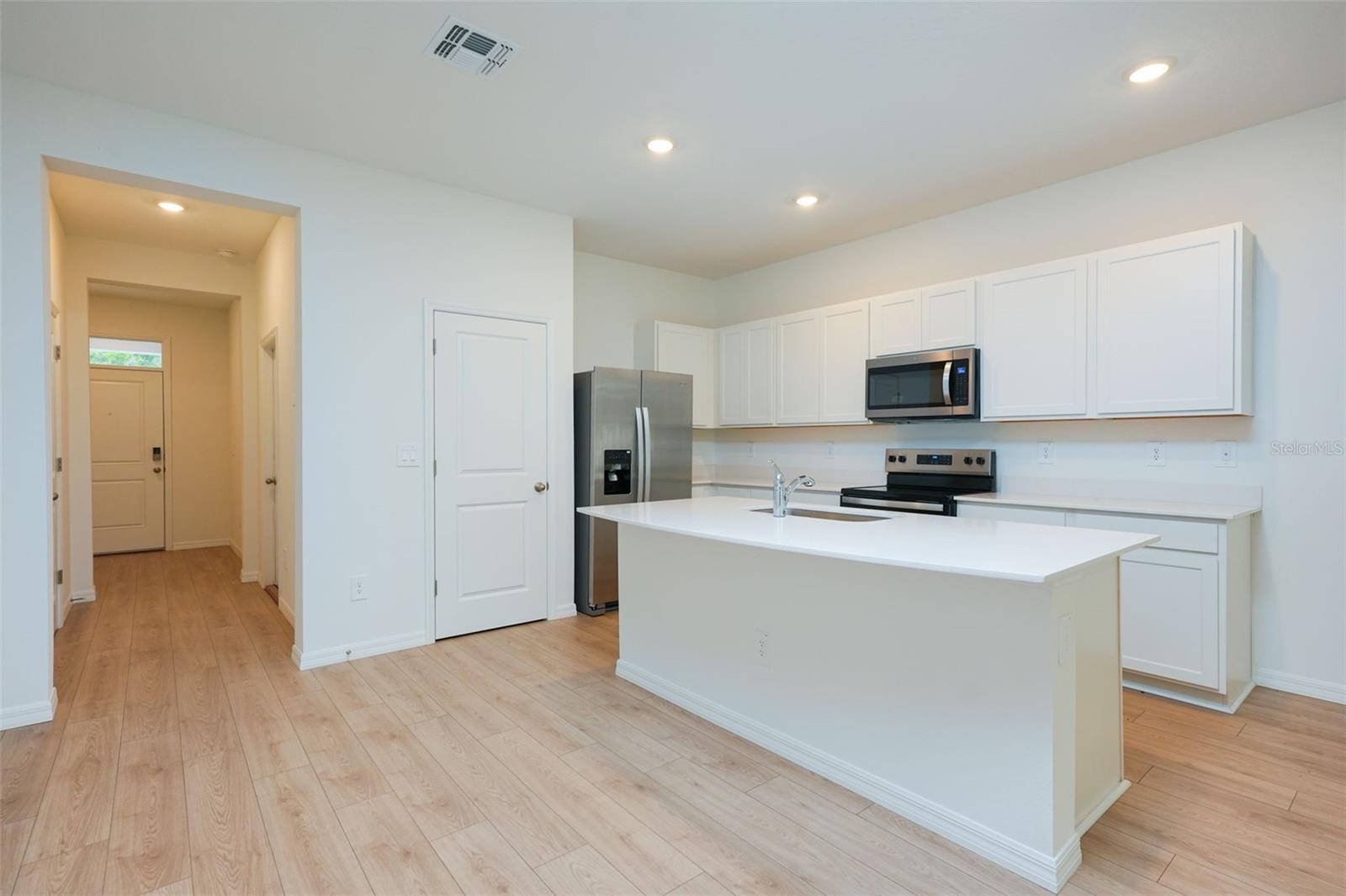 11194 Treasure Swale Way Property Photo 24