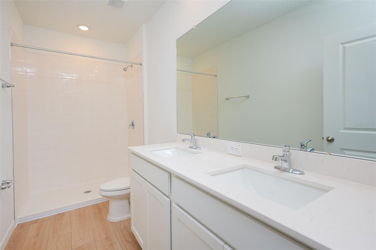 11194 Treasure Swale Way Property Photo 36