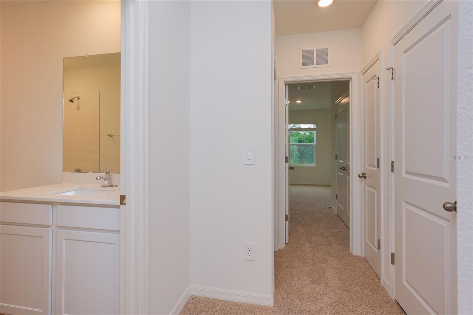 11194 Treasure Swale Way Property Photo 39