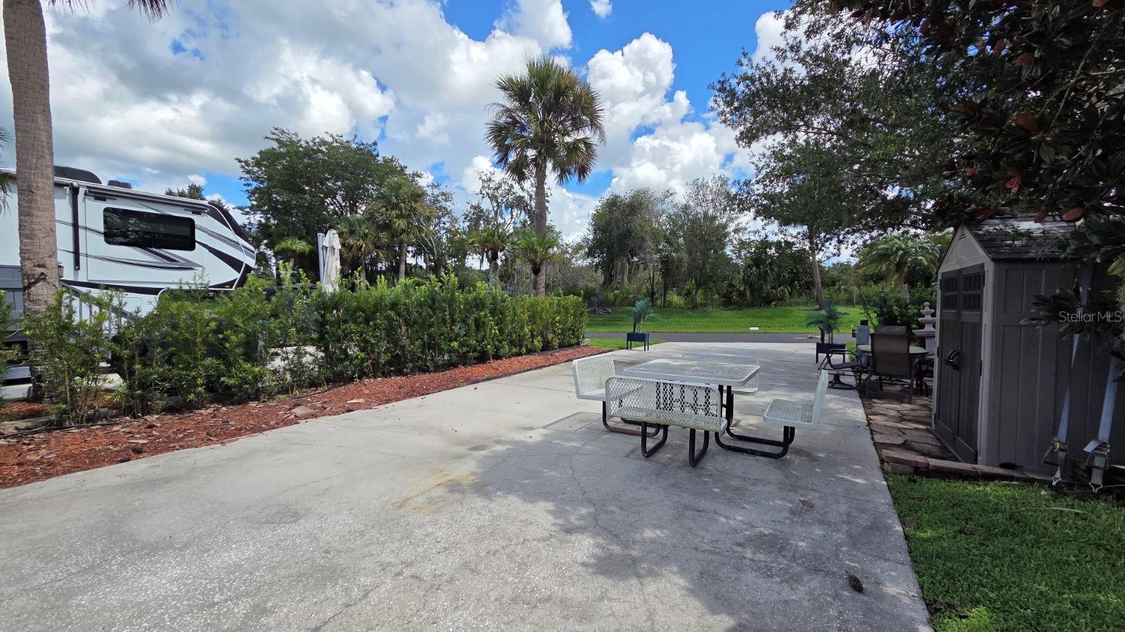 579 Waterway Dr Property Photo 11