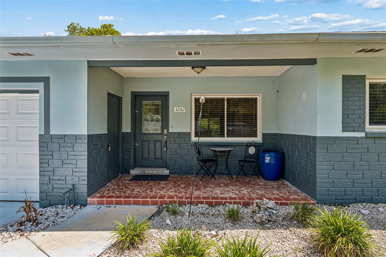 3282 Honeysuckle Rd Property Photo 12