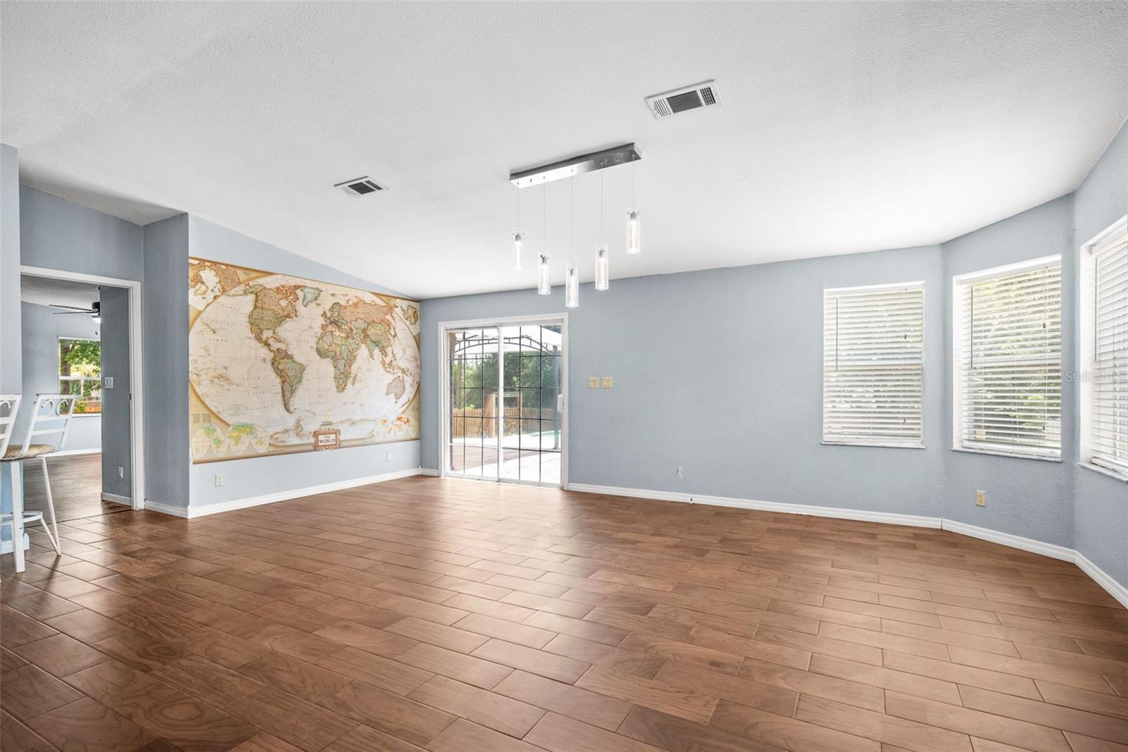 12801 Cliffside Pl Property Photo 12