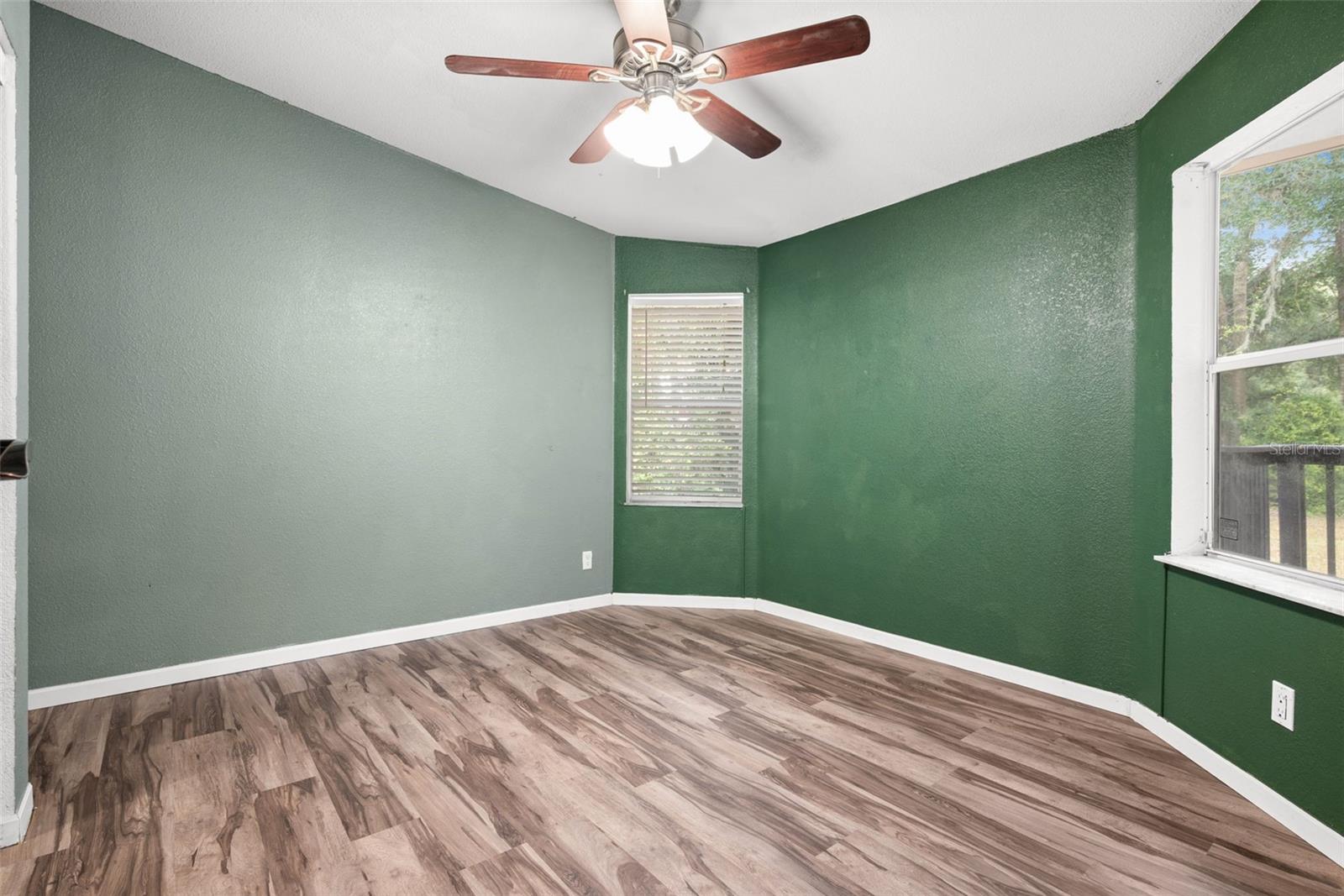12801 Cliffside Pl Property Photo 20