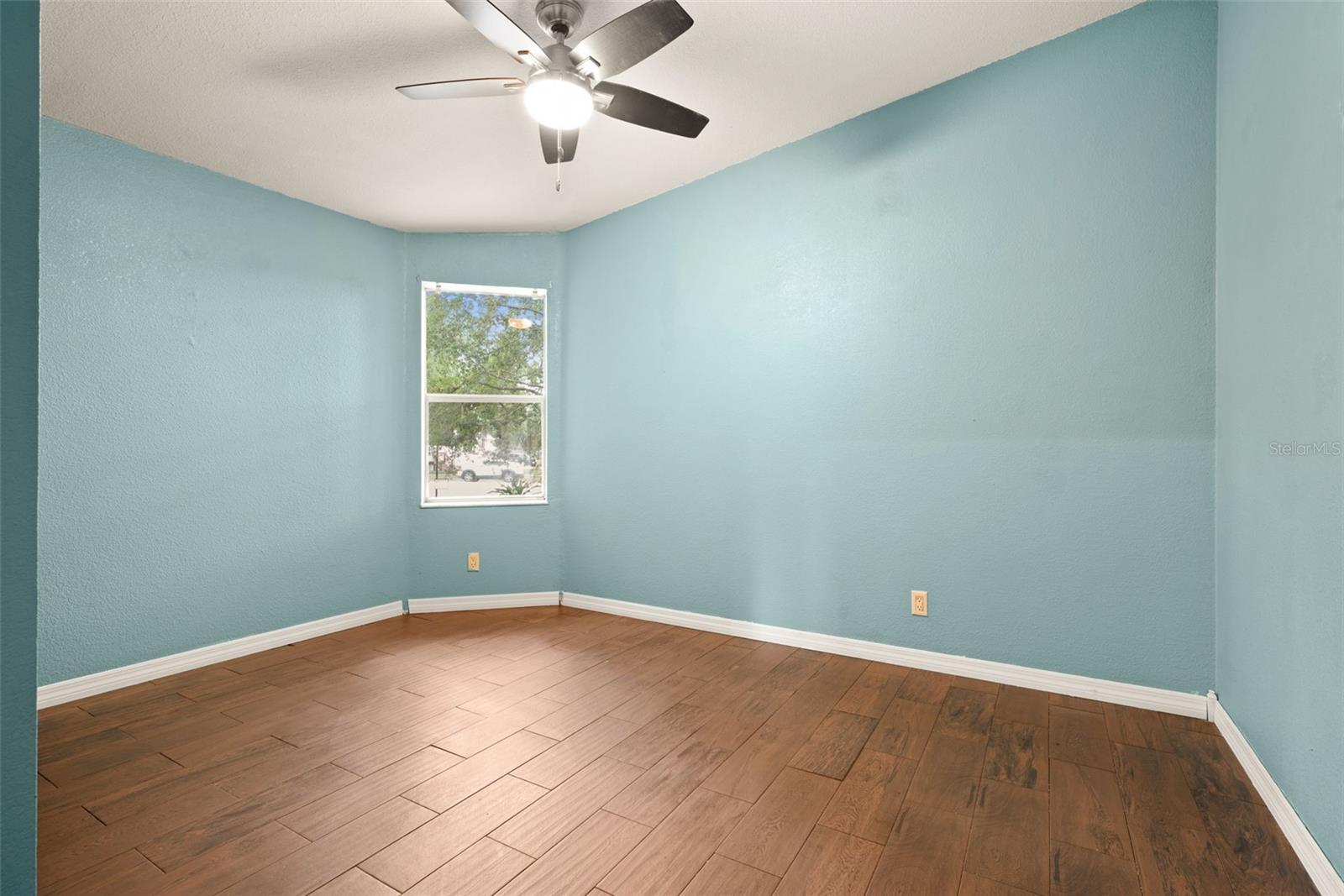12801 Cliffside Pl Property Photo 26