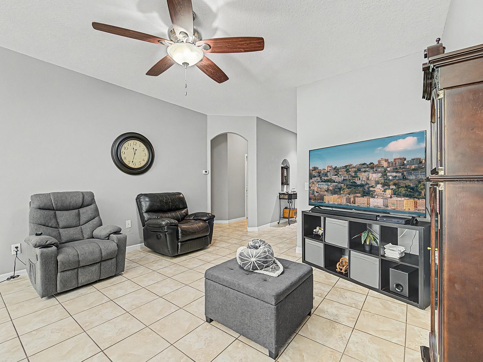 4824 Ashurst St Property Photo 23