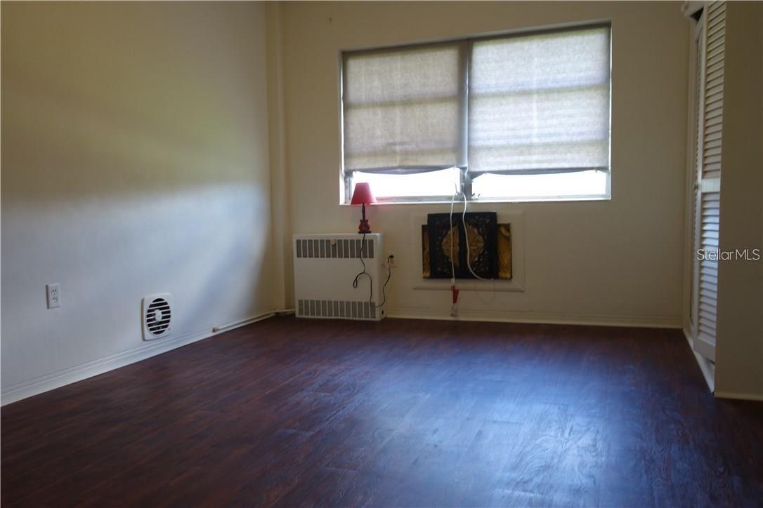 200 N Betty Ln #2e Property Photo 9