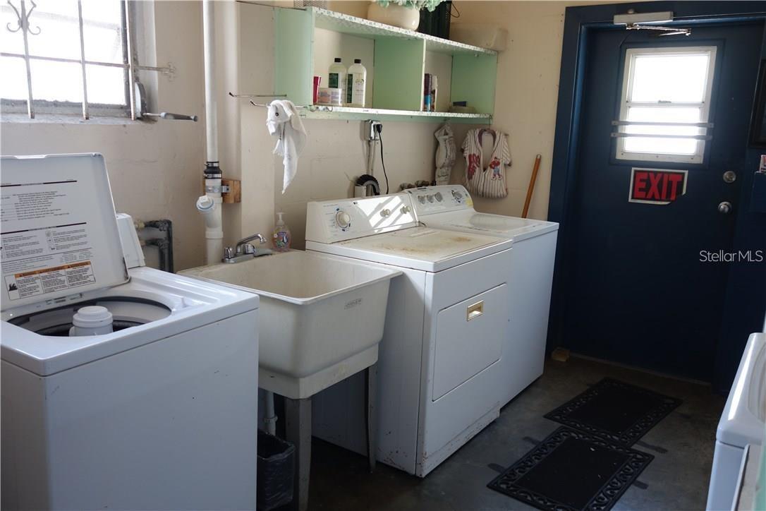 200 N Betty Ln #2e Property Photo 13