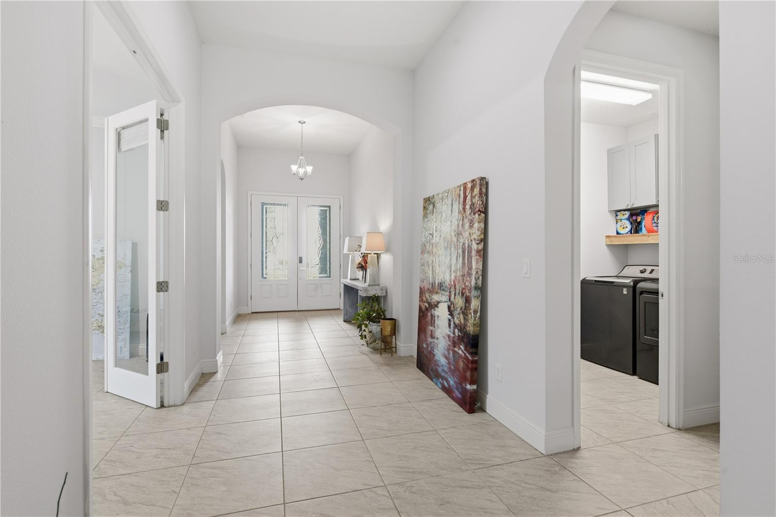 16485 Courtyard Loop Property Photo 6