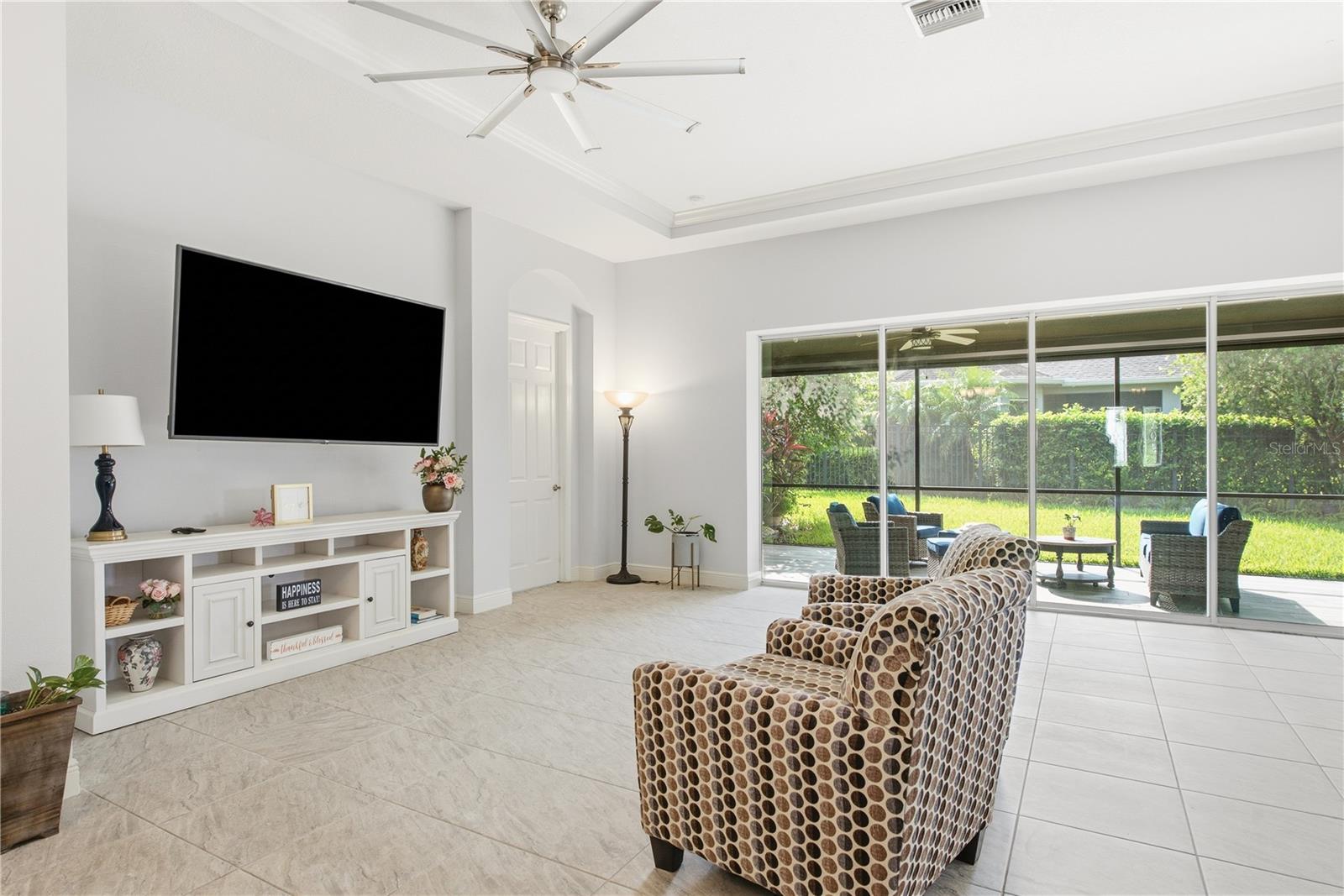 16485 Courtyard Loop Property Photo 10