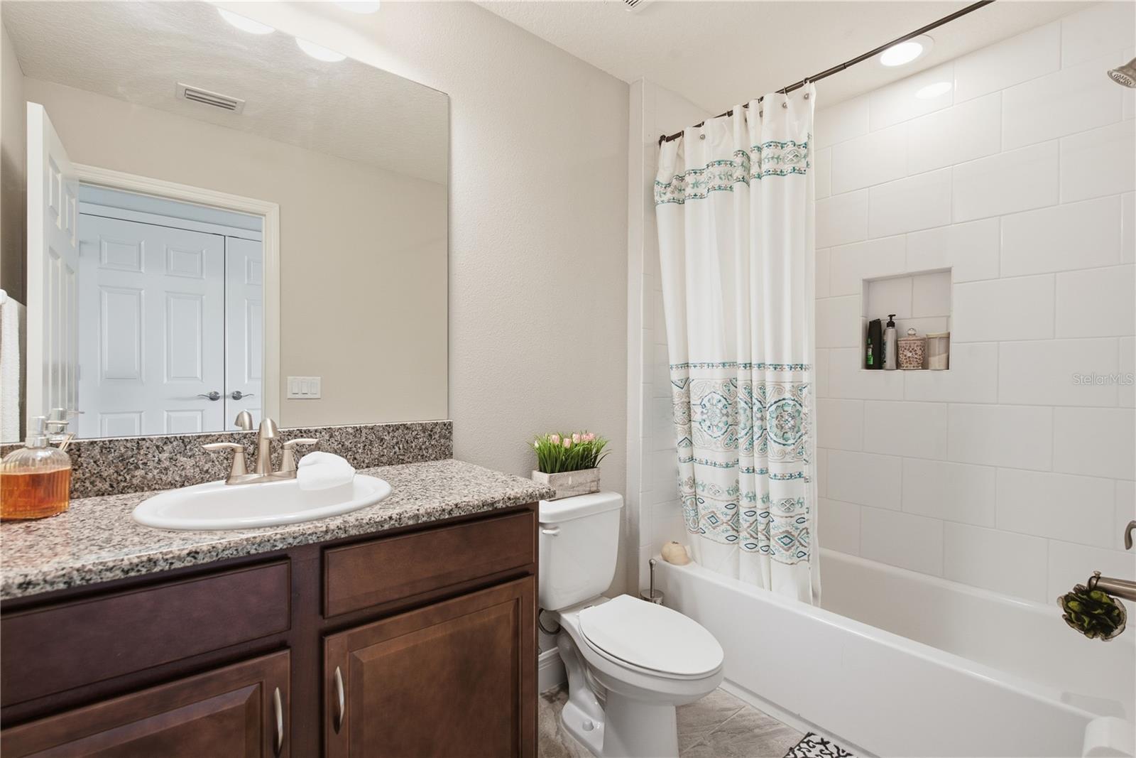 16485 Courtyard Loop Property Photo 46