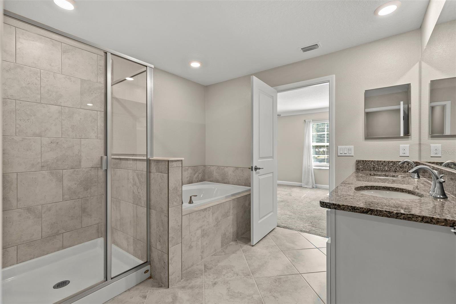 1603 Roseville St Property Photo 25