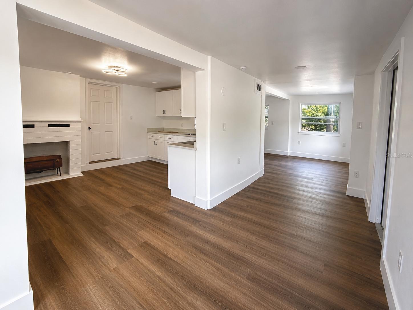 7211 James St Property Photo 2