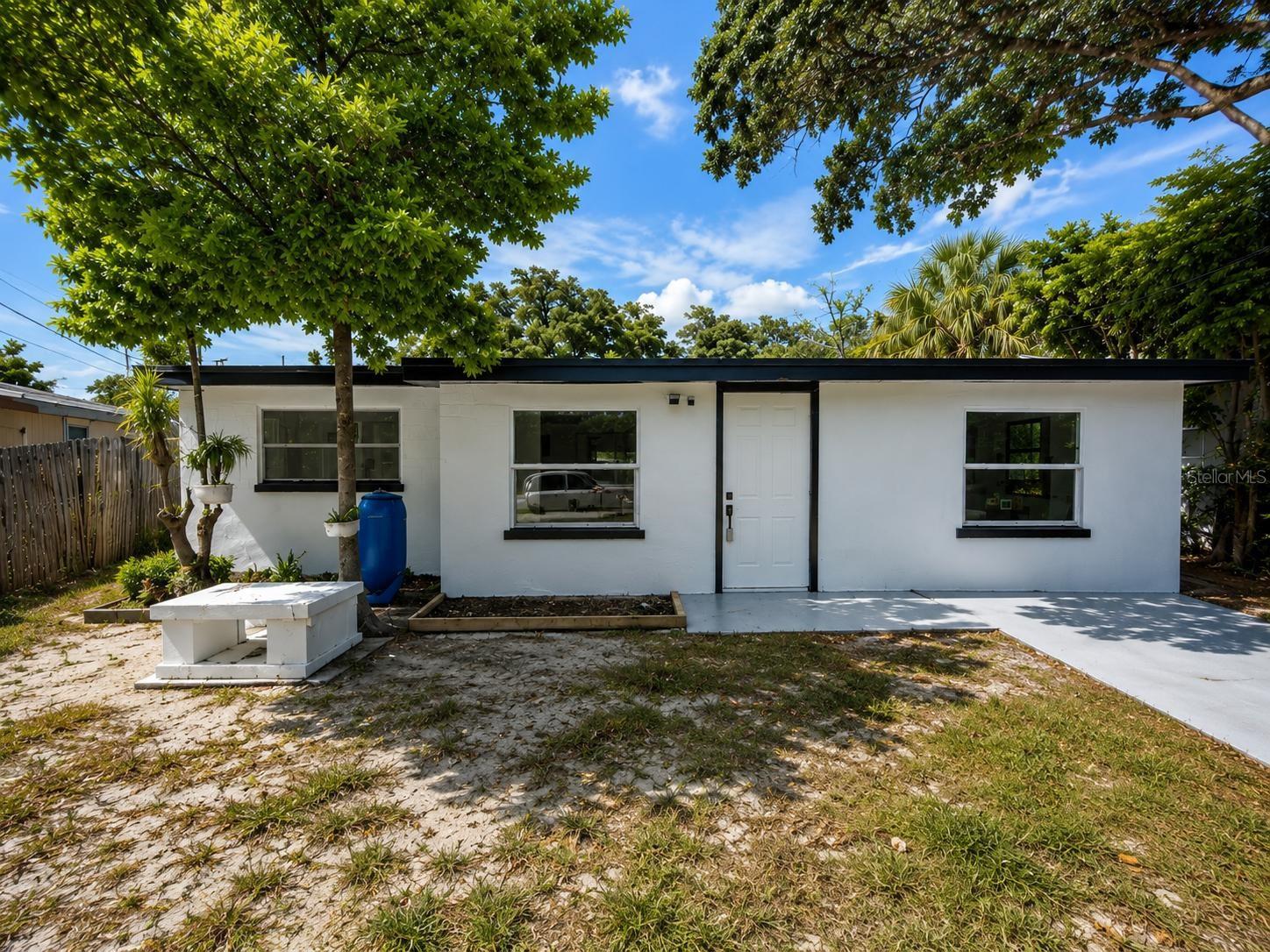 7211 James St Property Photo 10
