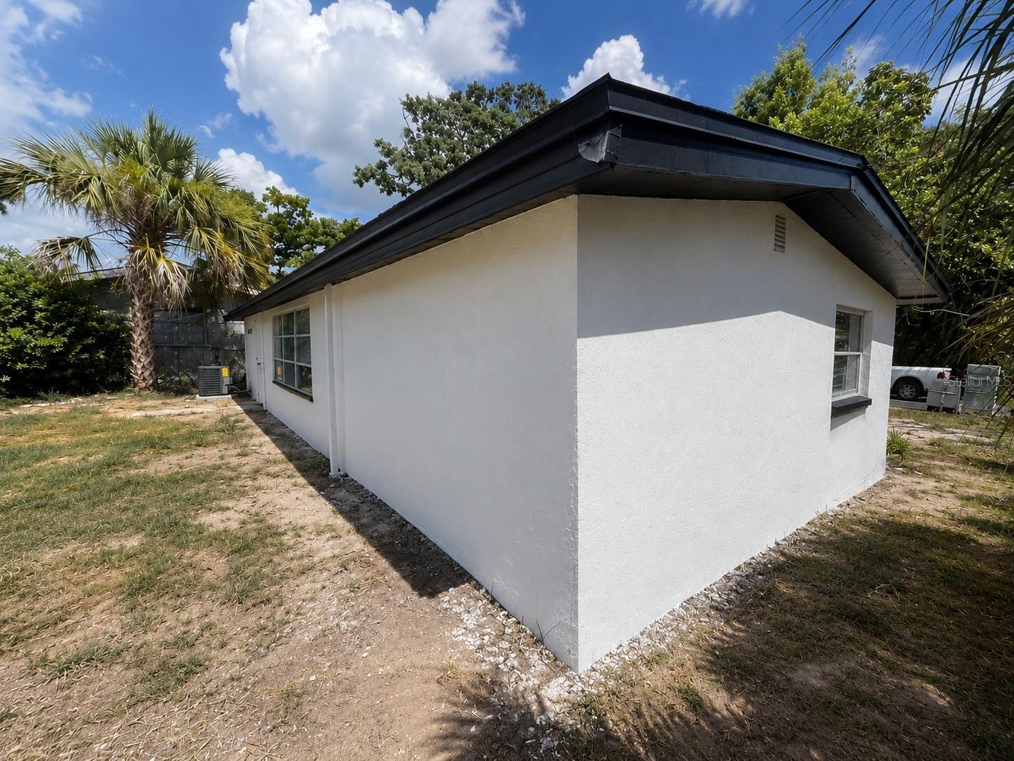 7211 James St Property Photo 13
