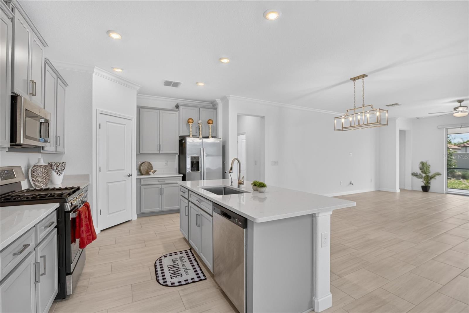 17206 Star Banks St Property Photo 12