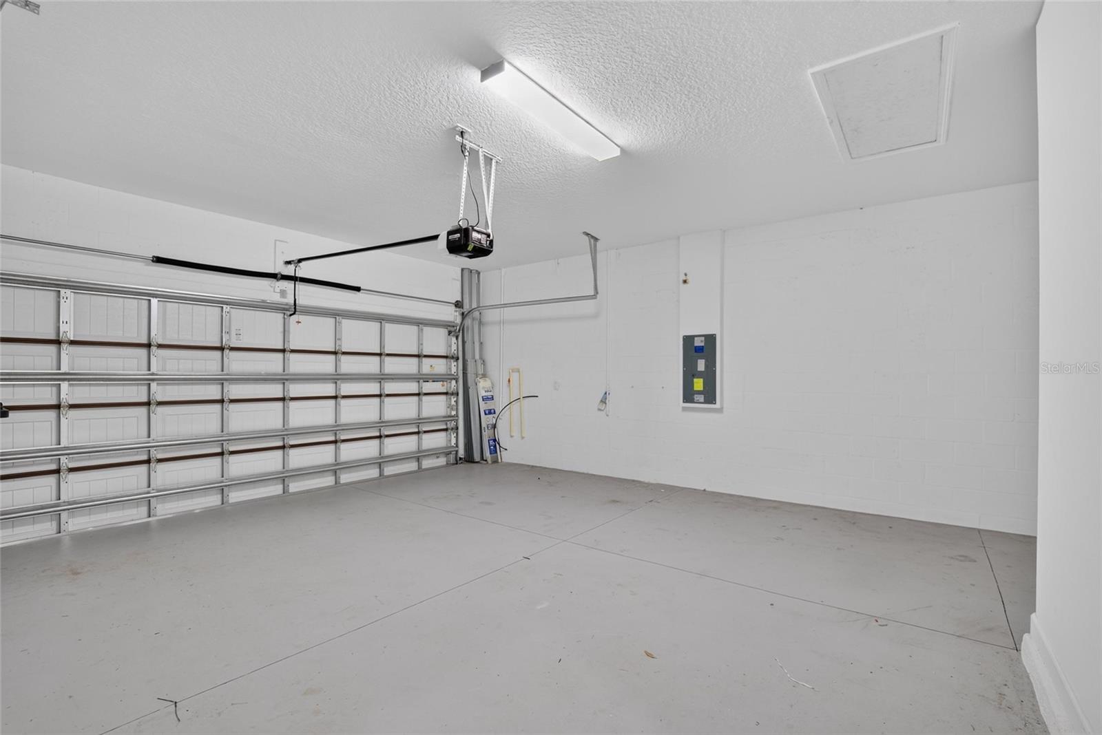 17206 Star Banks St Property Photo 35