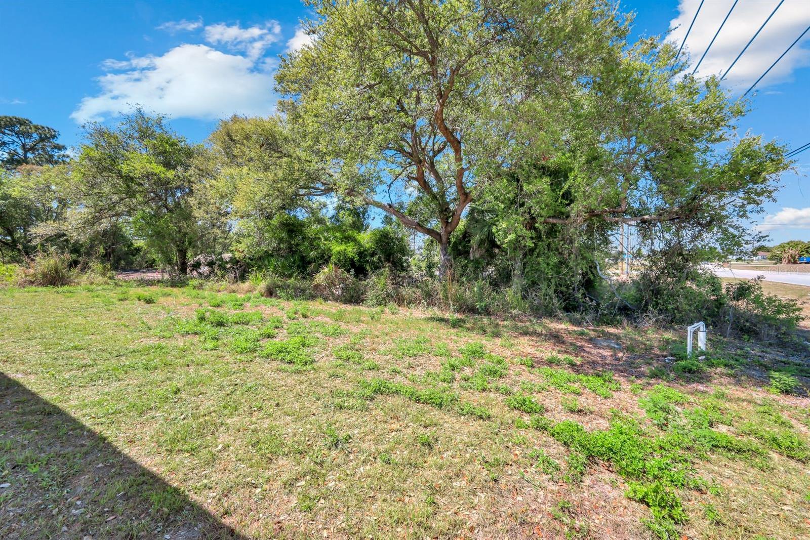 100 Parish Dr Property Photo 29