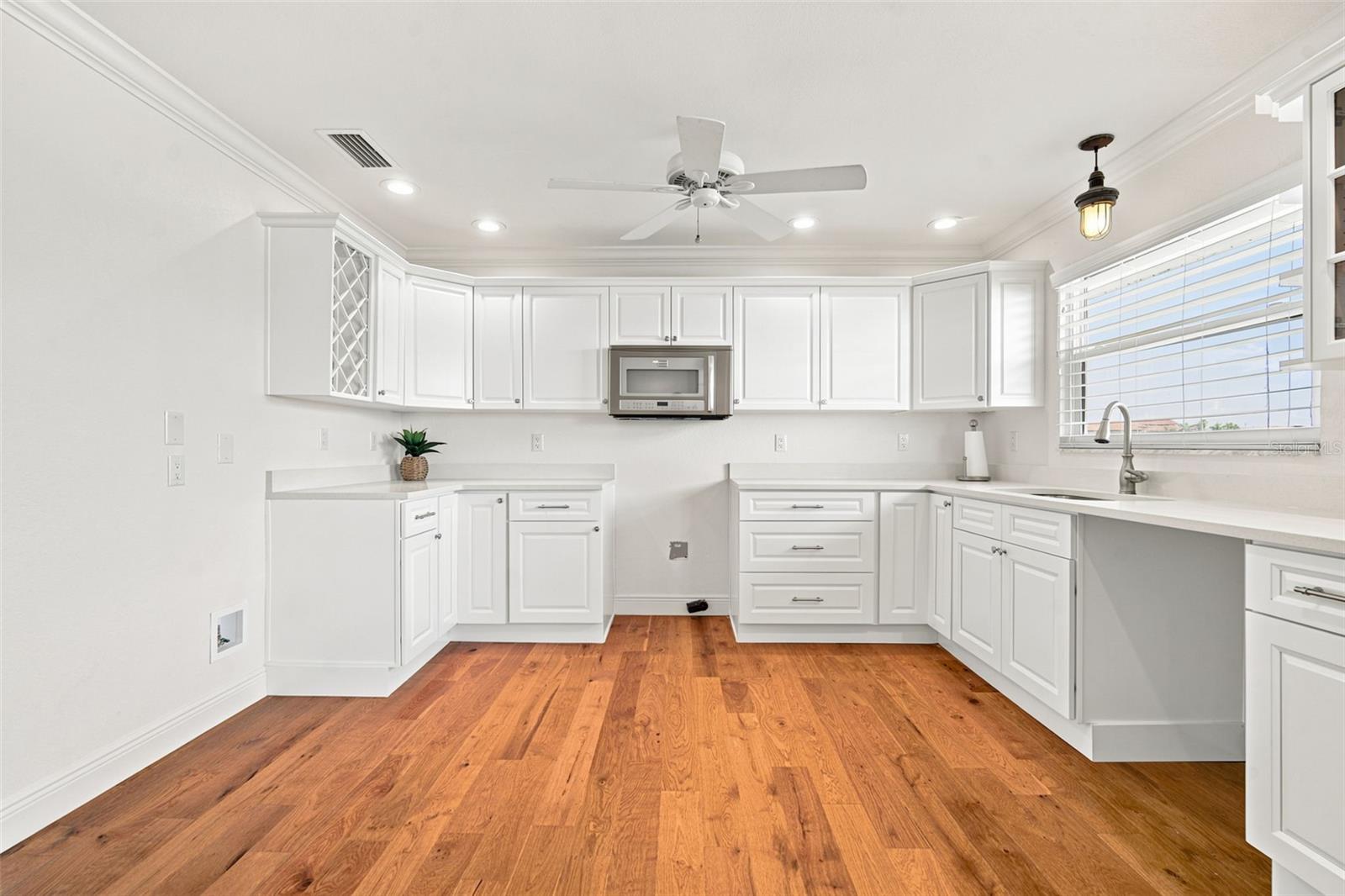 13155 Boca Ciega Ave Property Photo 12