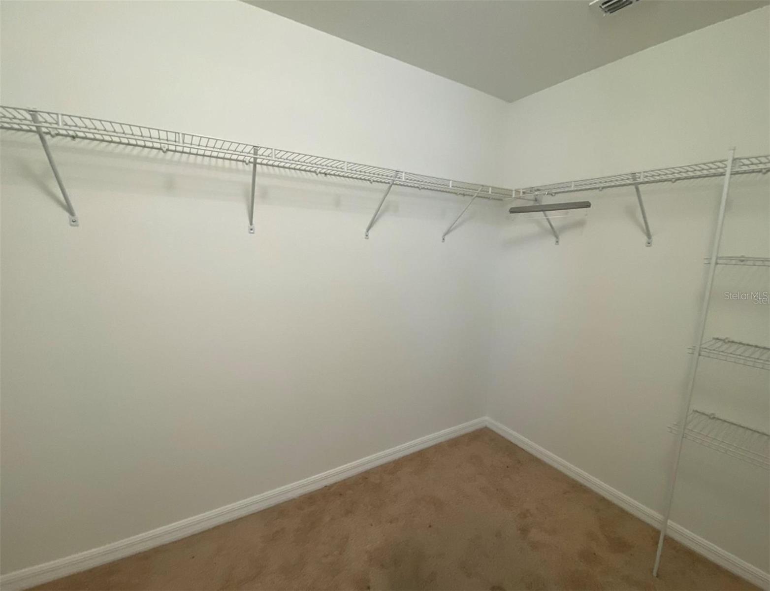 12013 Greengate Dr Property Photo 18