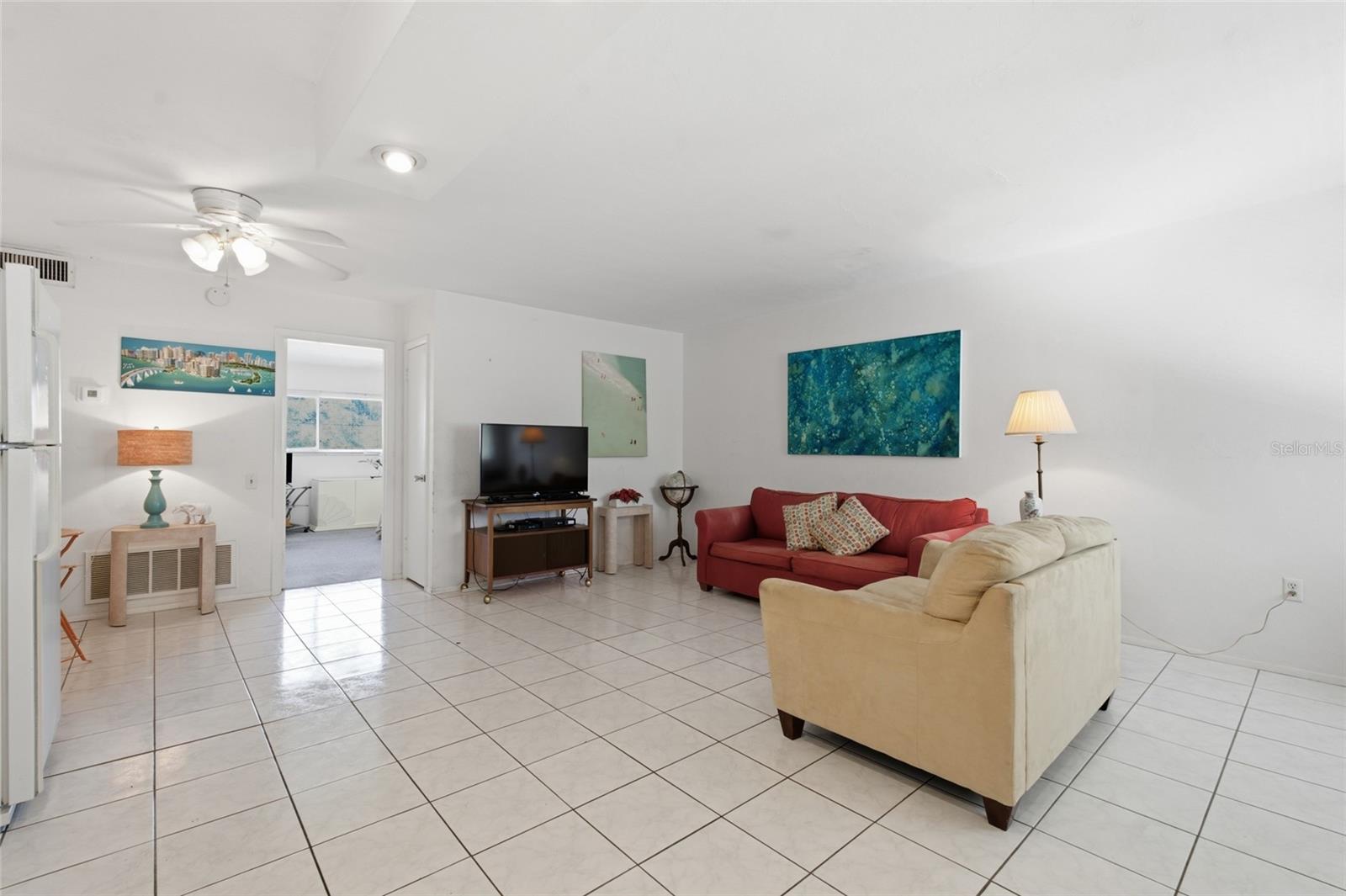 615 S Palm Ave #10 Property Photo 7
