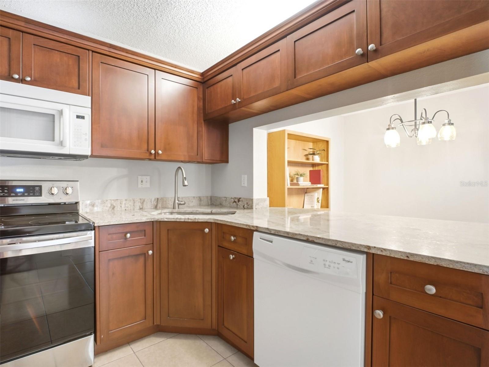3101 Lake Pine Way #a1 Property Photo 12