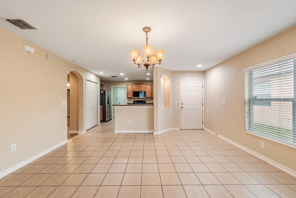 7013 Forest Mere Dr Property Photo 5