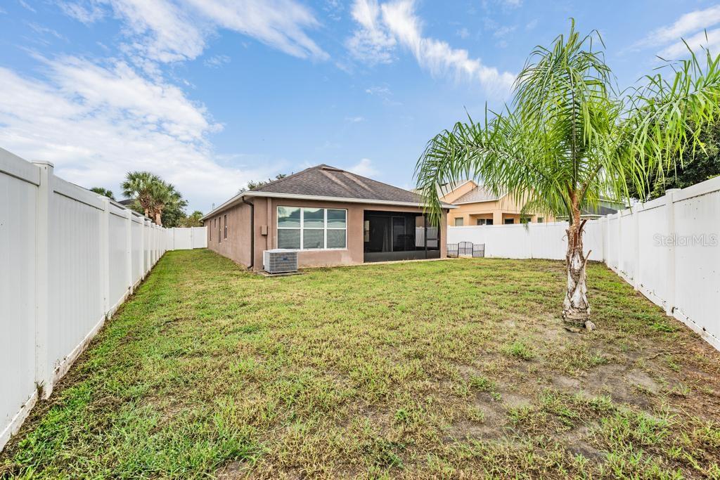 7013 Forest Mere Dr Property Photo 23